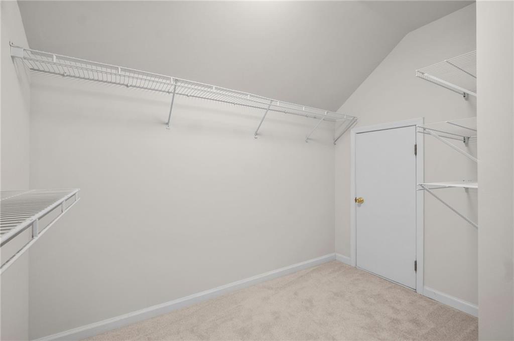 2300 Northwood Drive