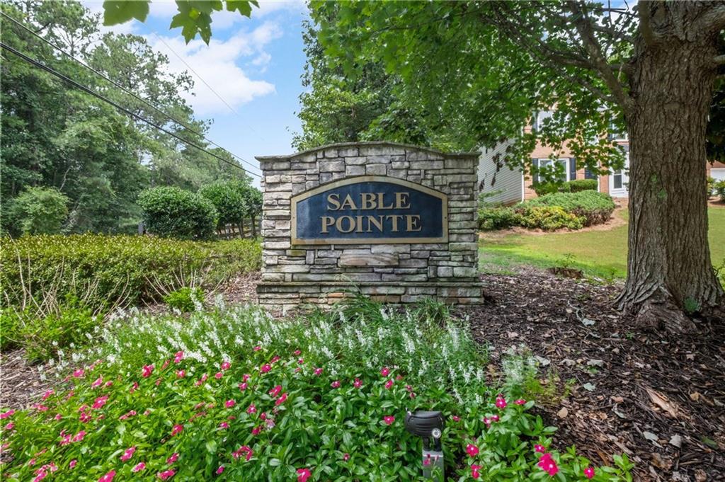 2300 Northwood Drive