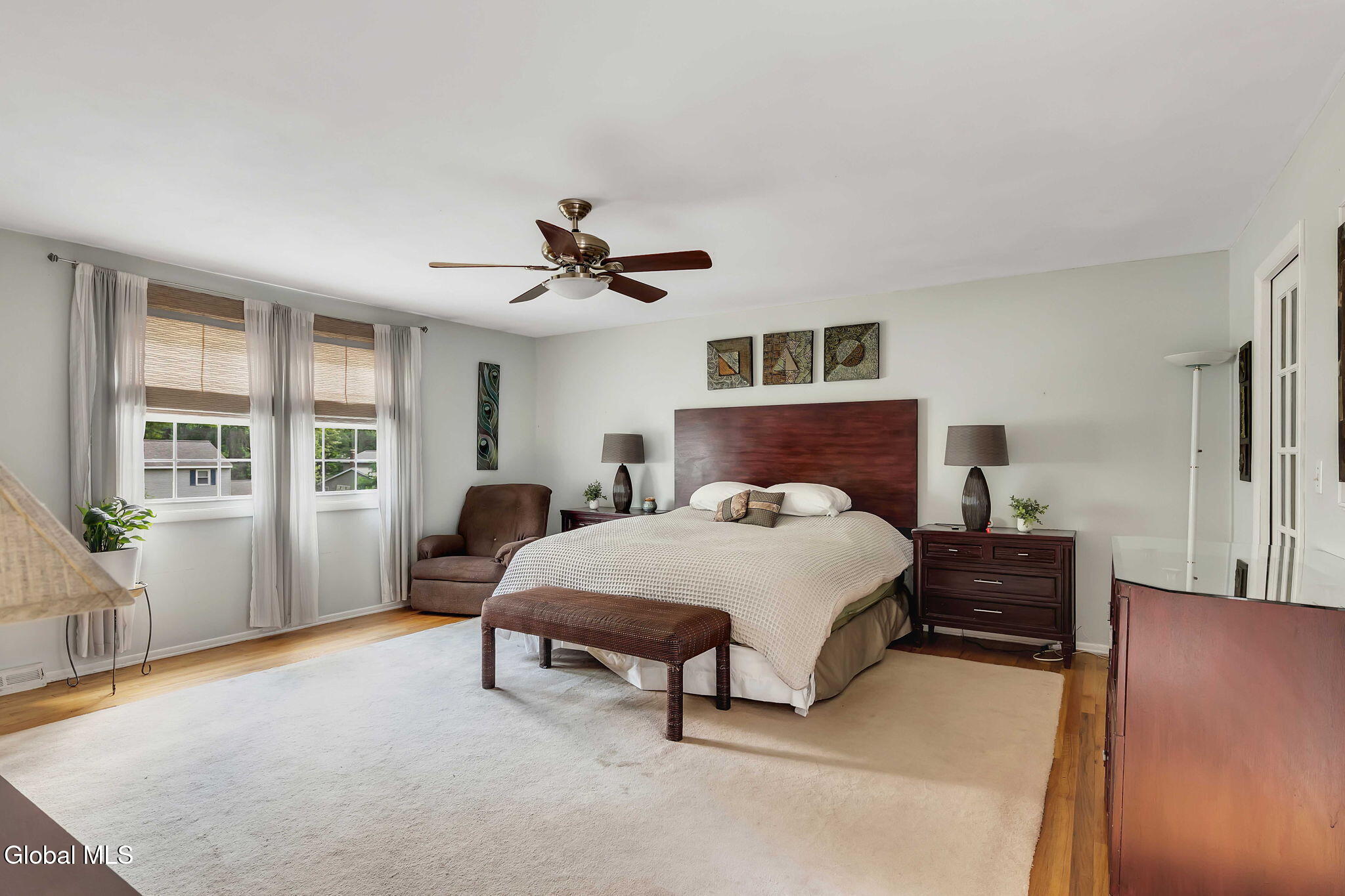 16 Huntwood Drive