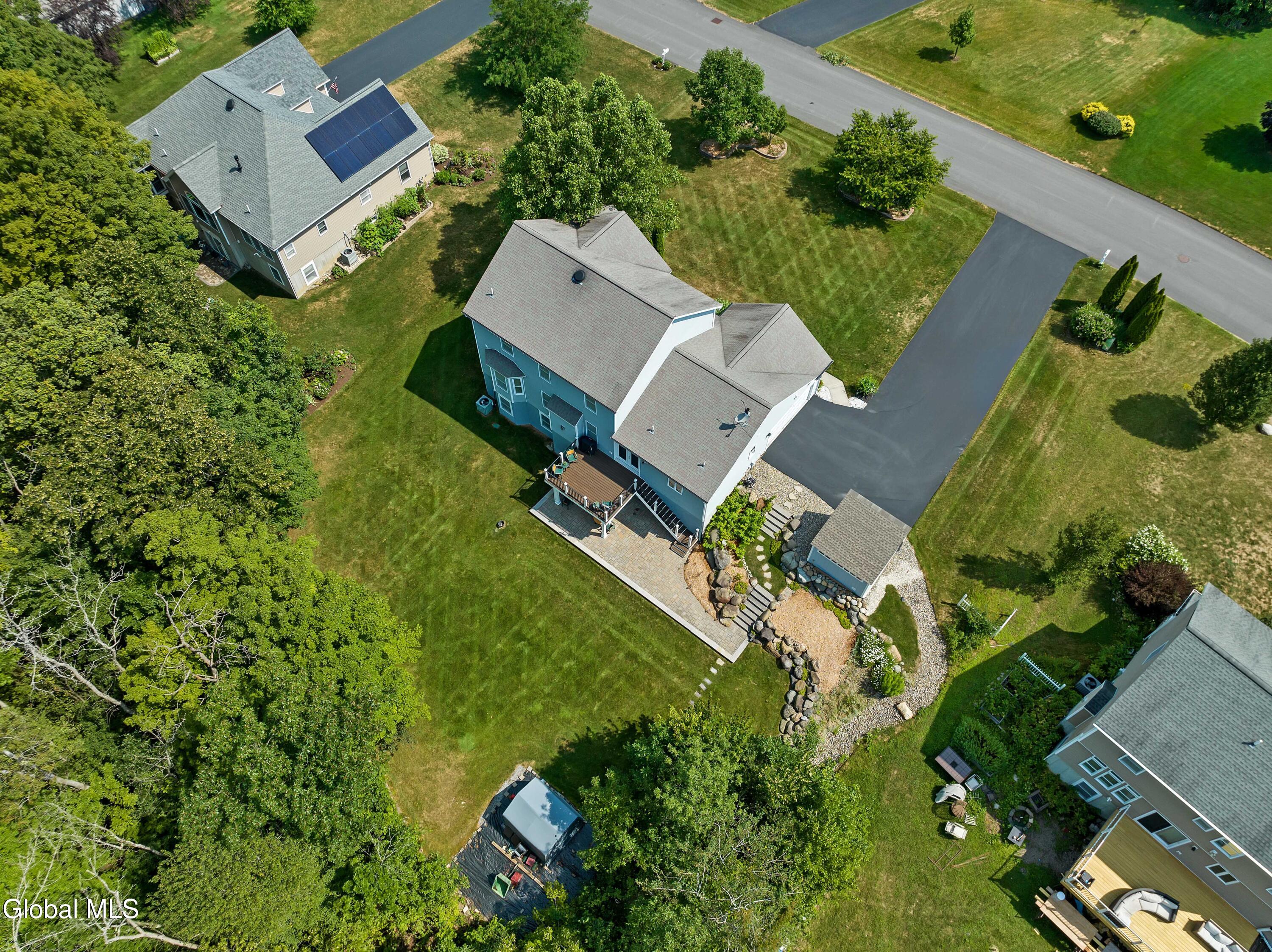 15 Lancaster Court