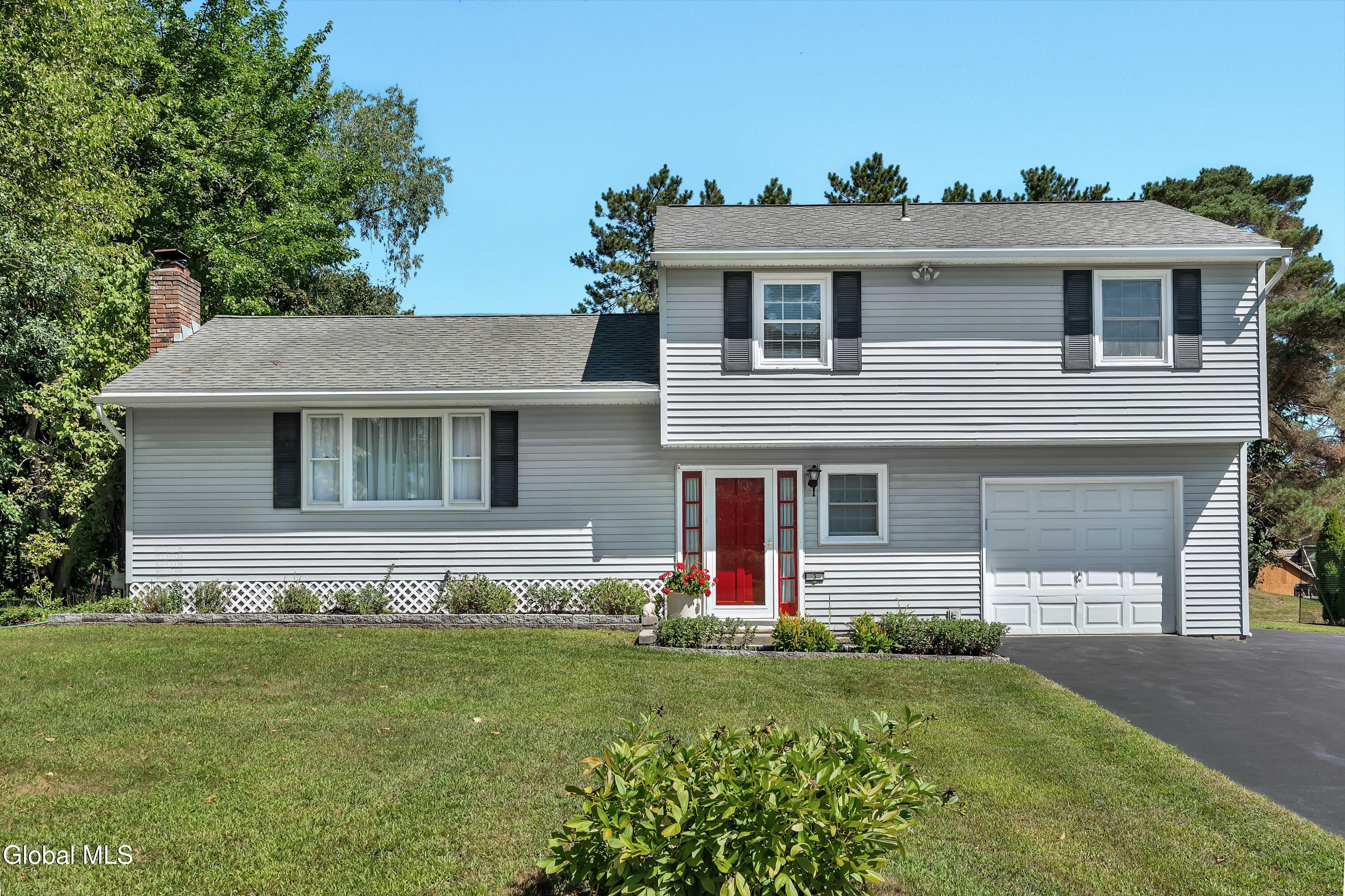 3 Arcadian Drive