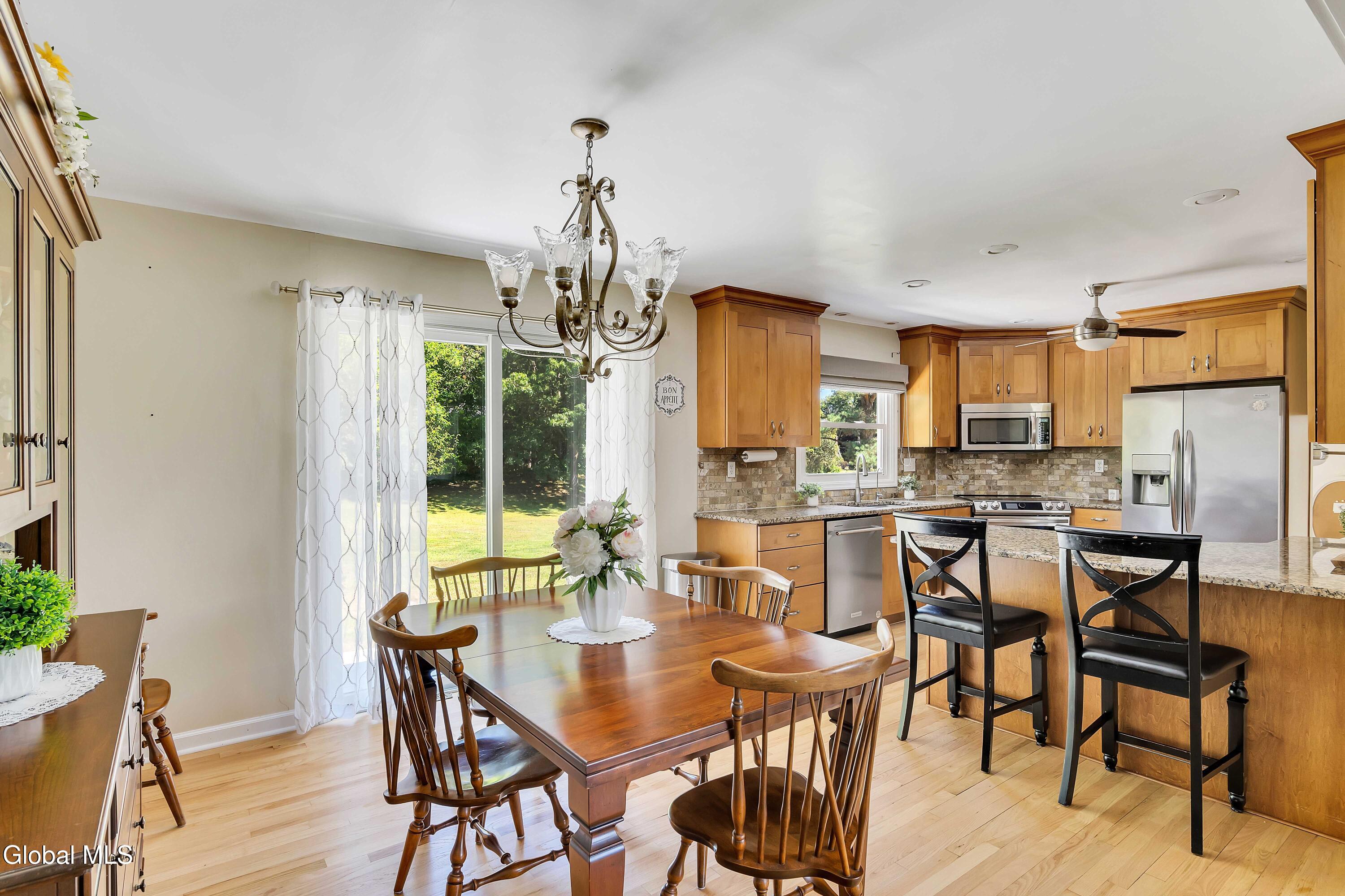 3 Arcadian Drive