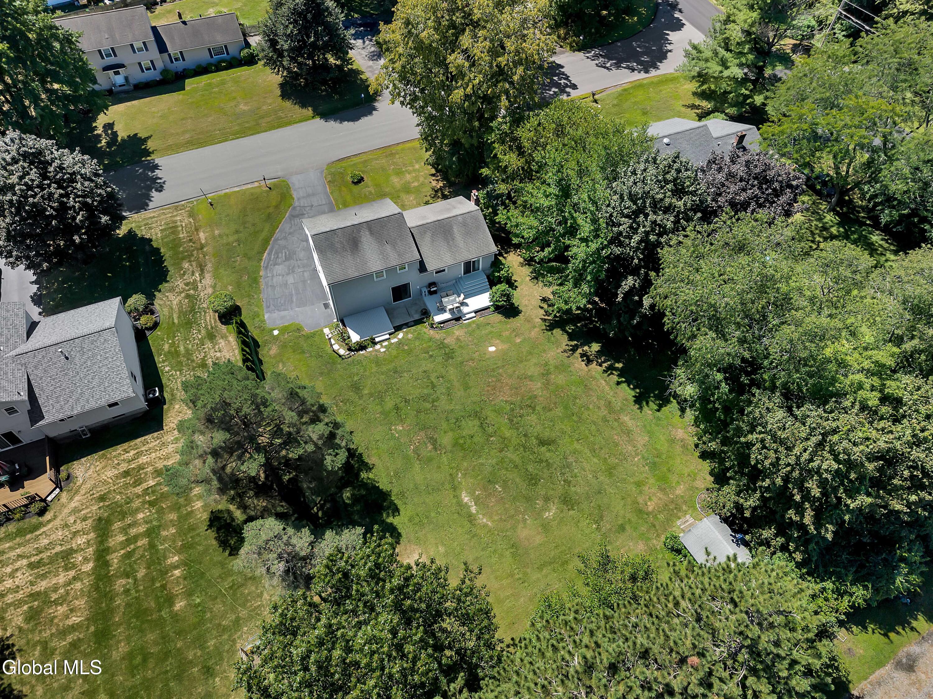 3 Arcadian Drive