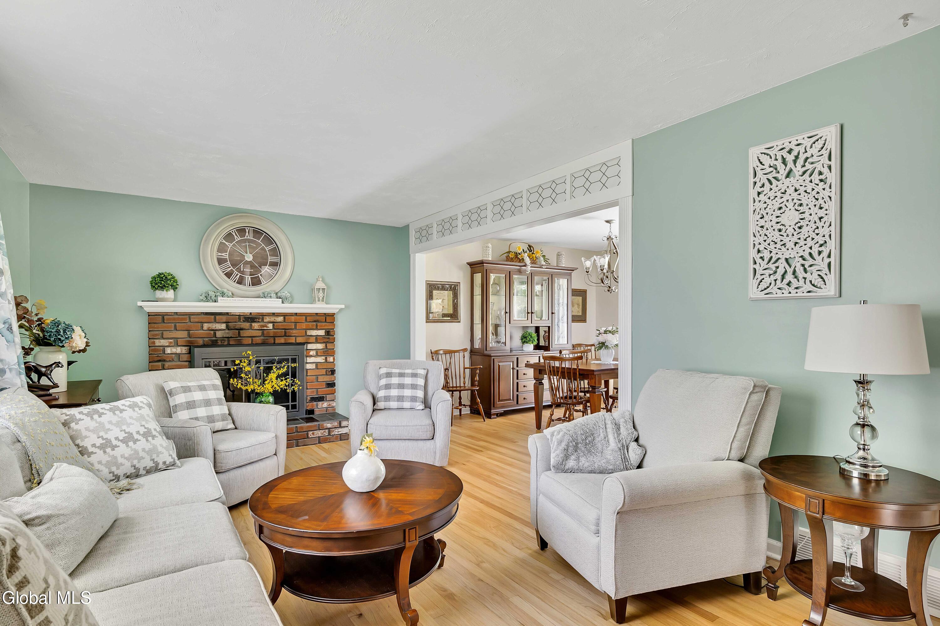 3 Arcadian Drive