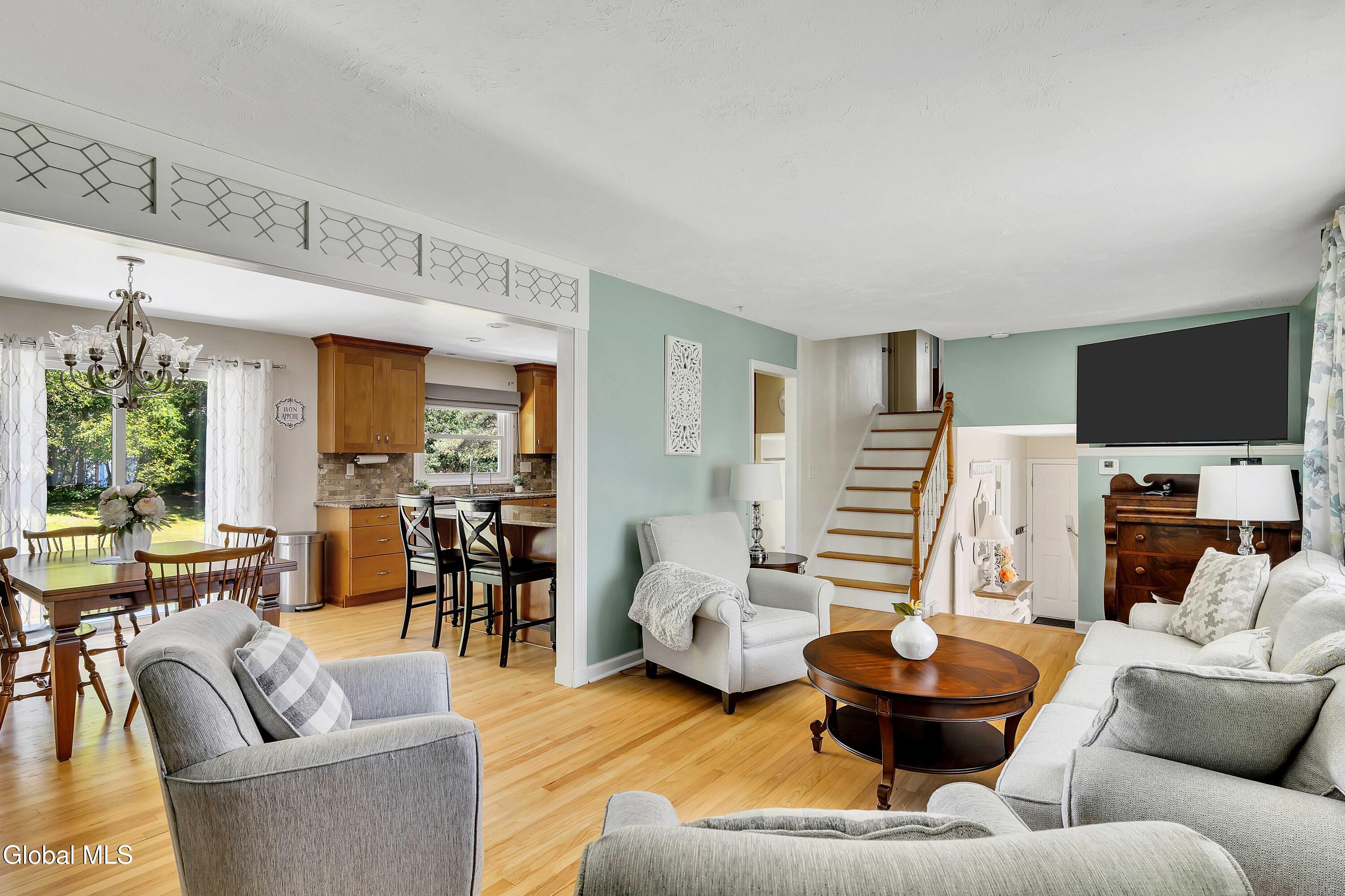 3 Arcadian Drive