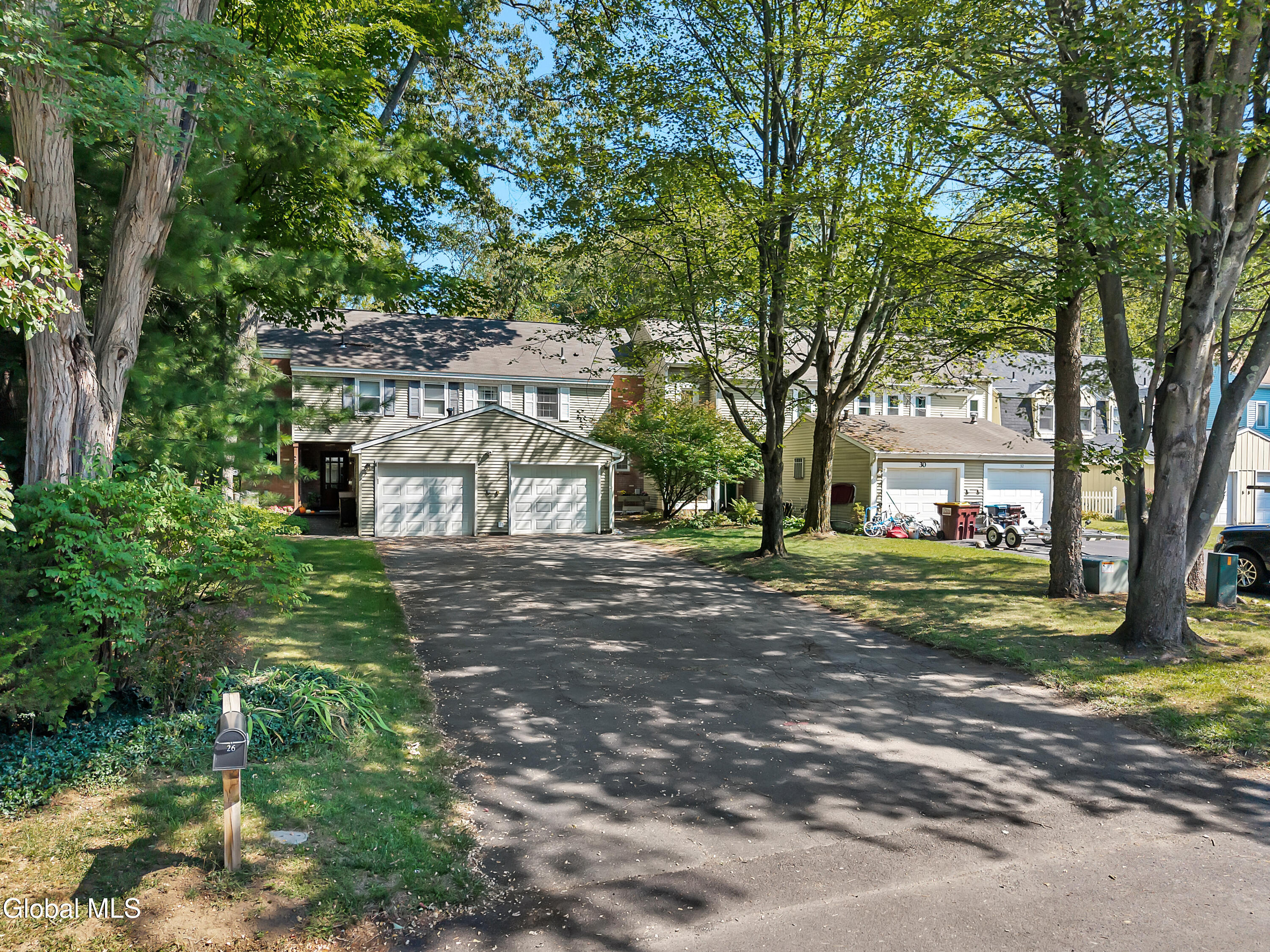 28 Willard Drive