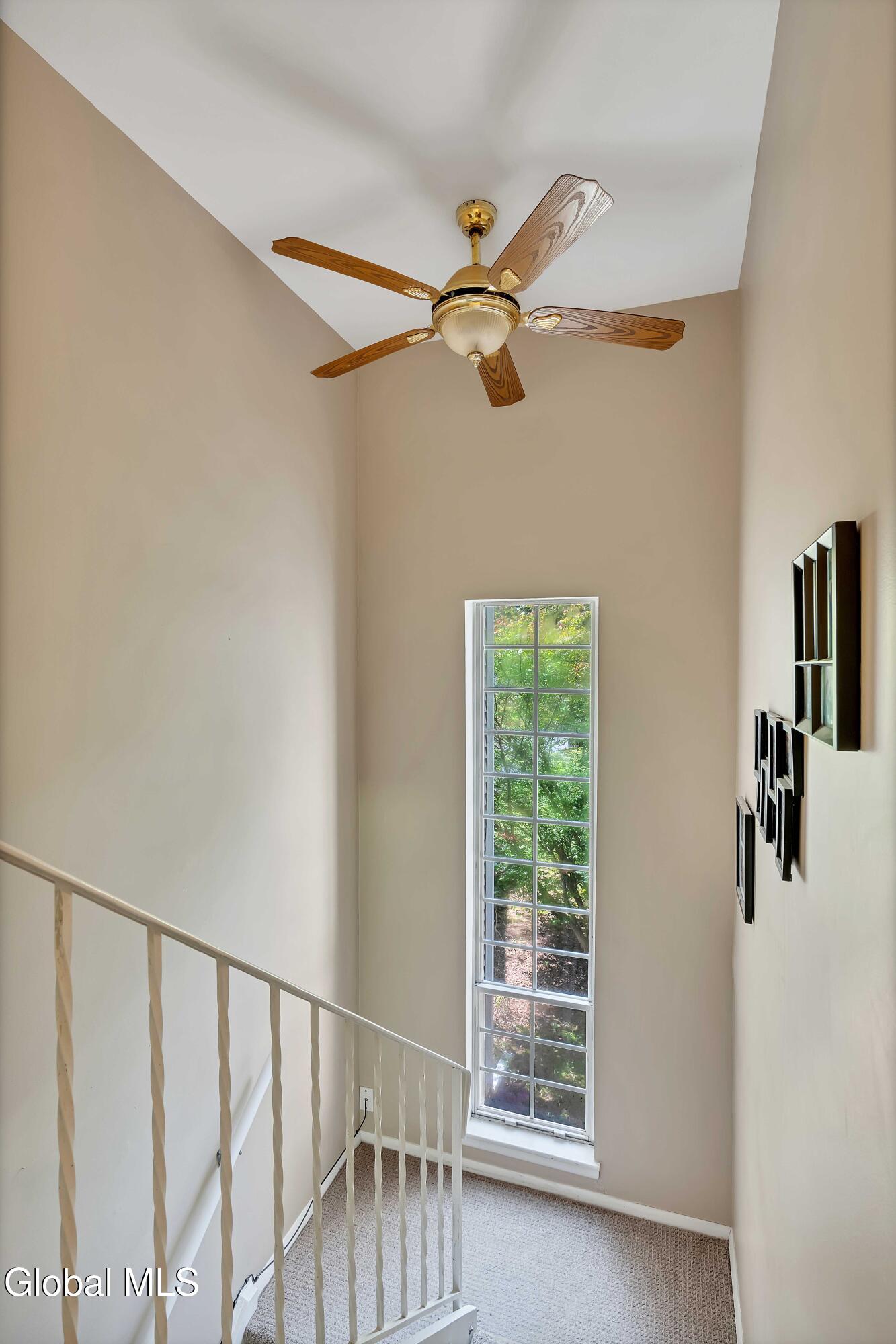 28 Willard Drive