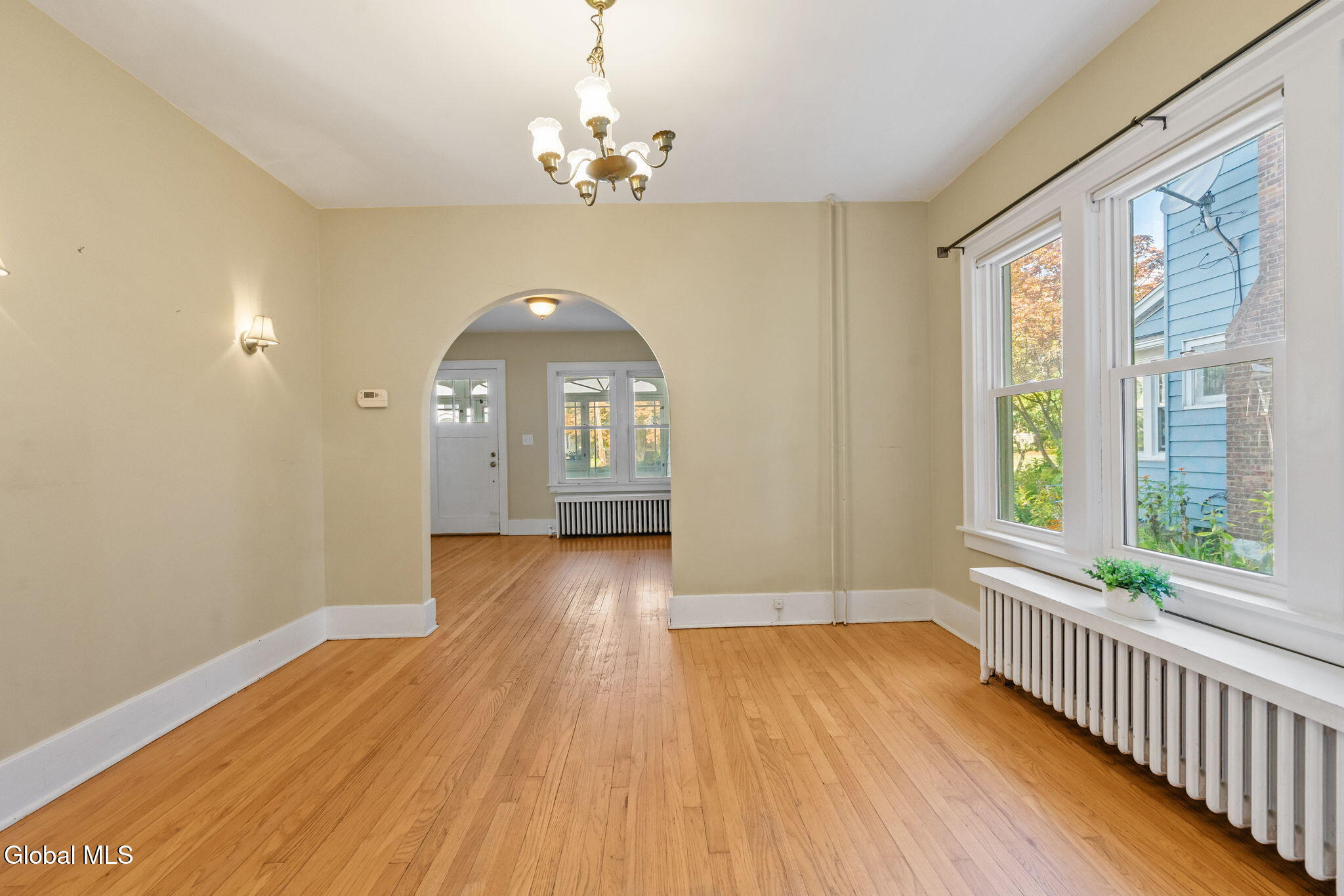 11 Fleetwood Avenue