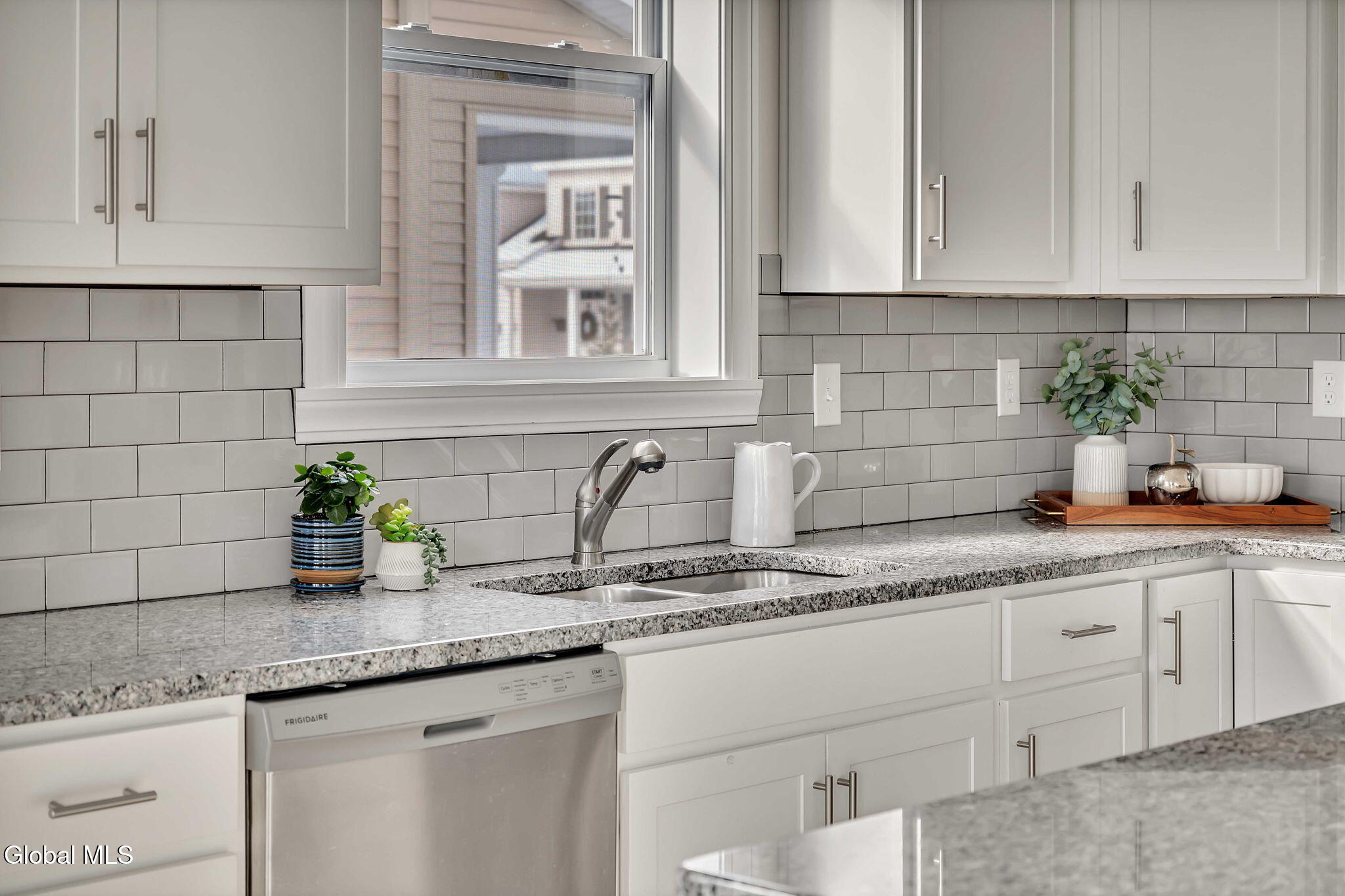 7 Timber Creek Drive