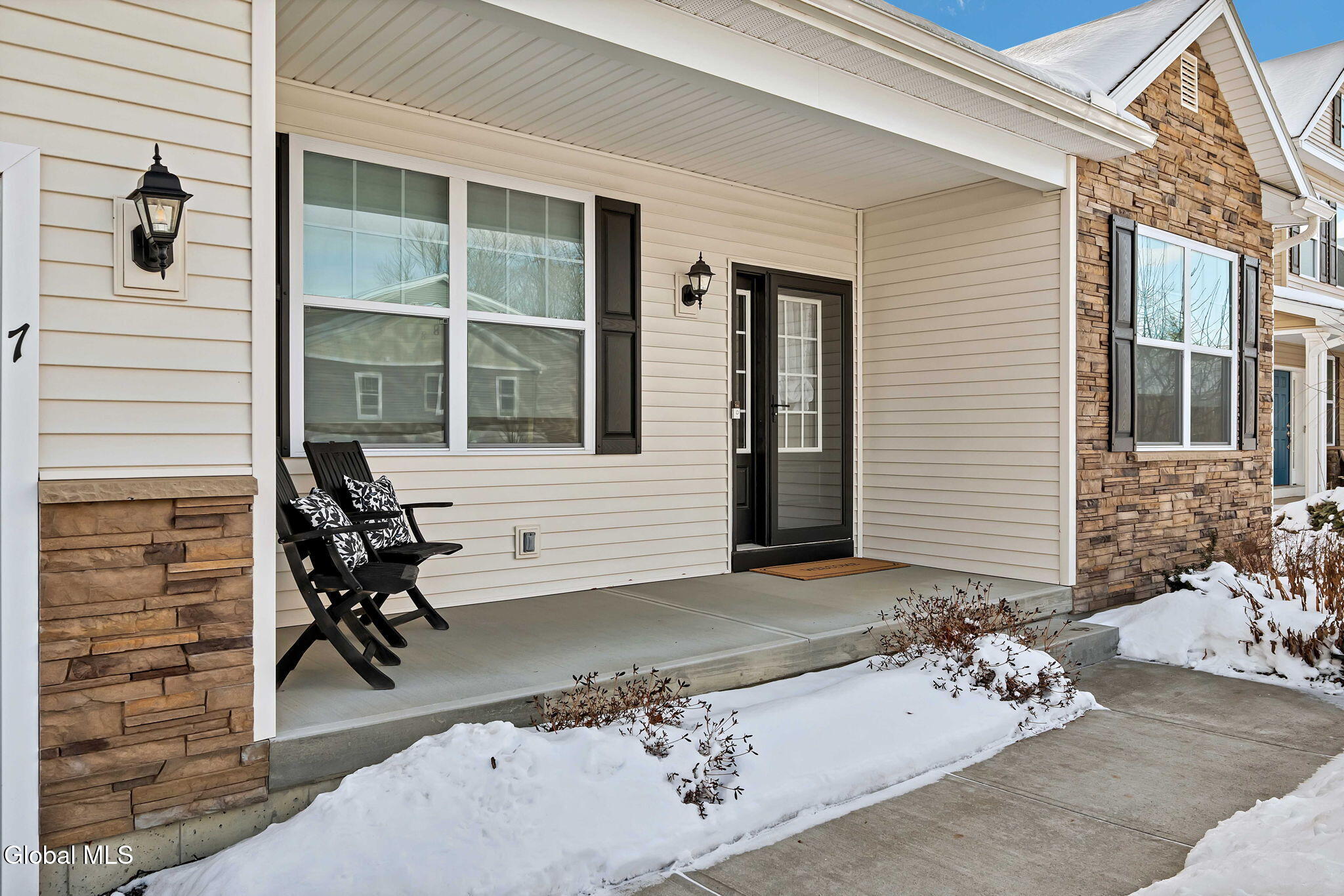 7 Timber Creek Drive