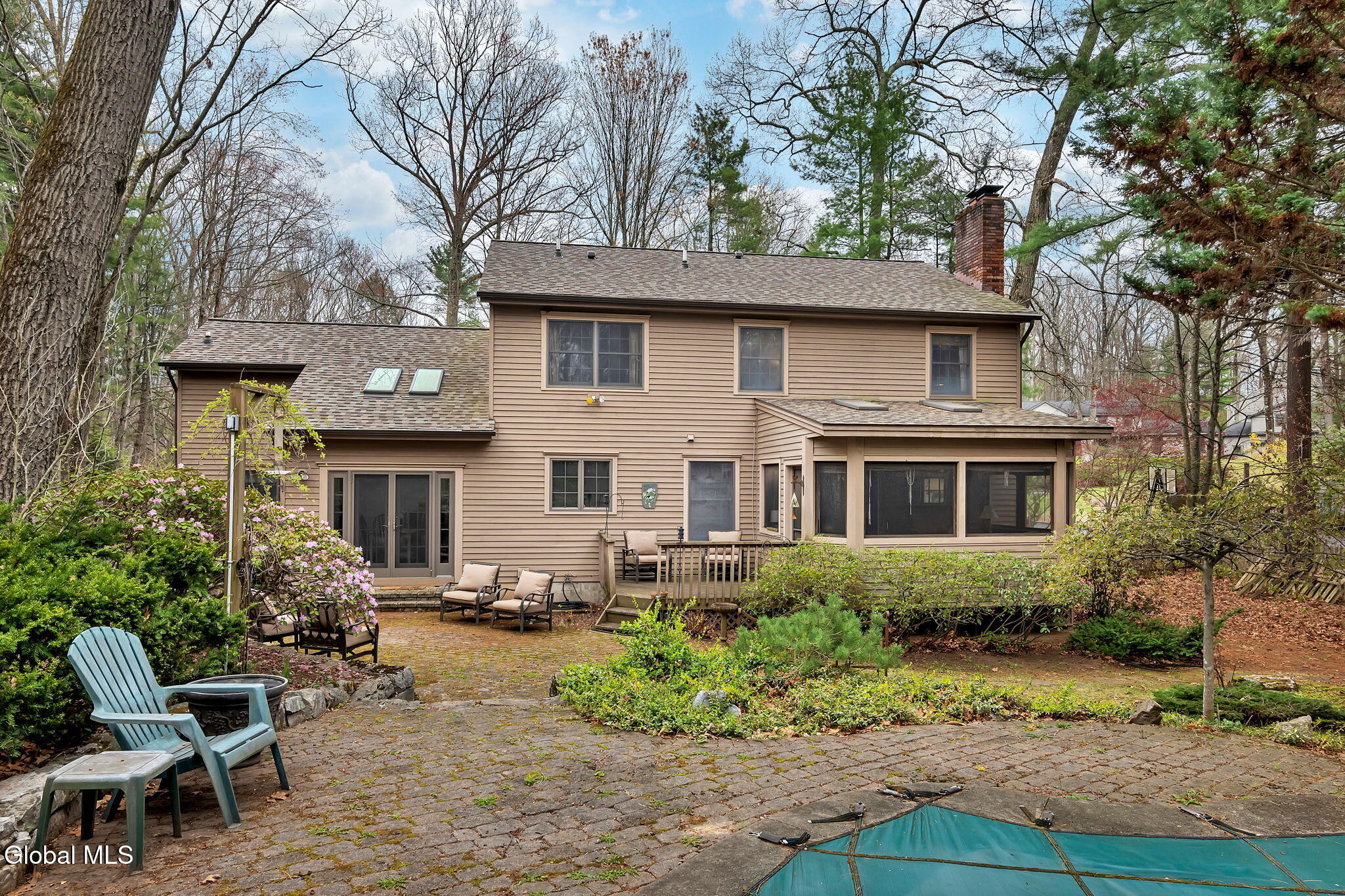 51 Robinwood Drive