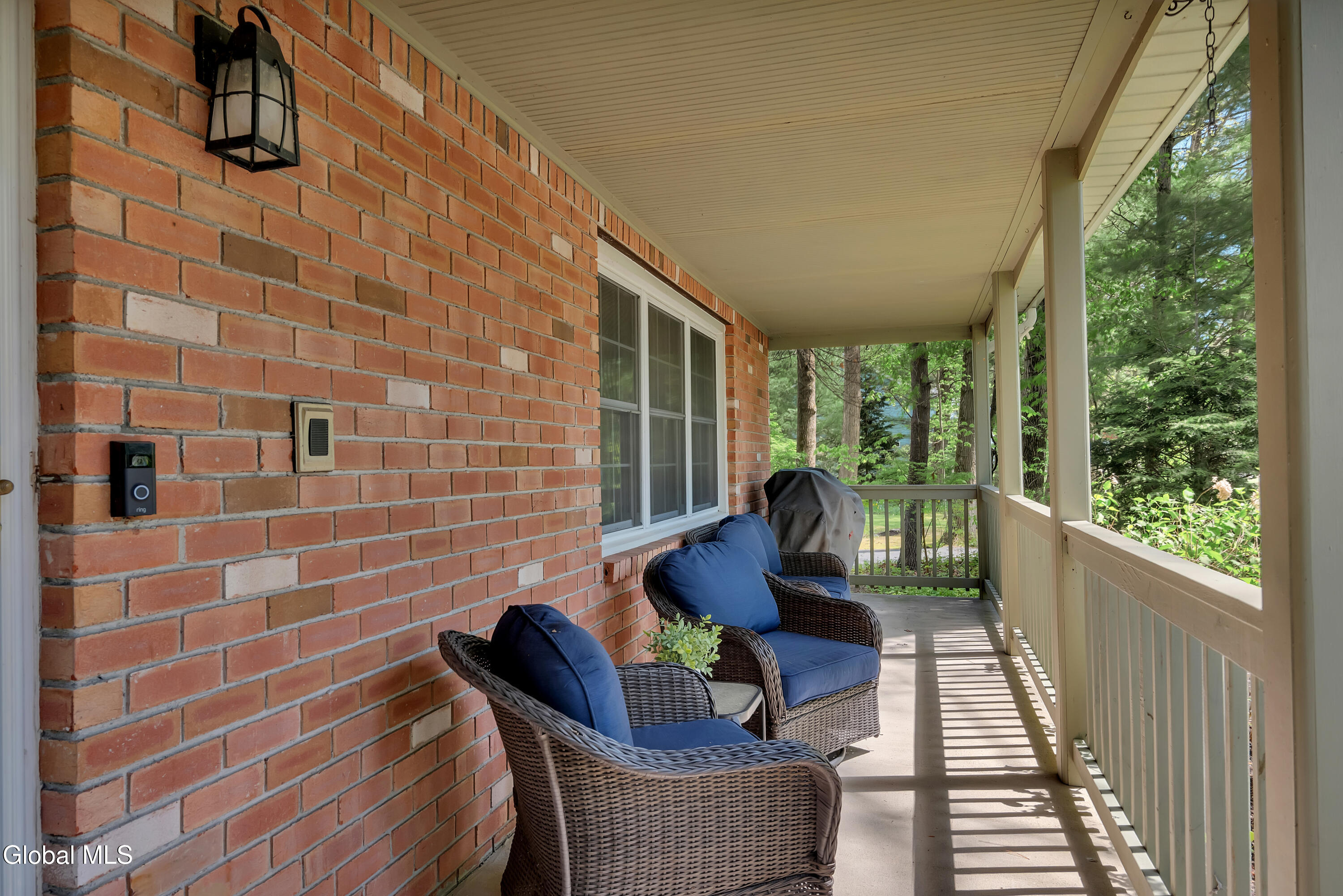 24 Huntwood Drive