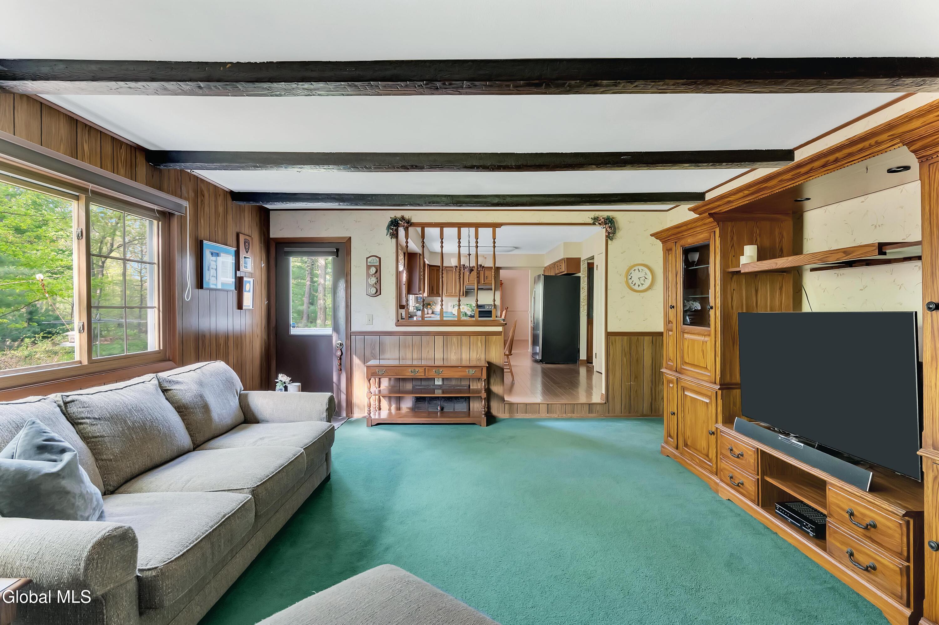 24 Huntwood Drive