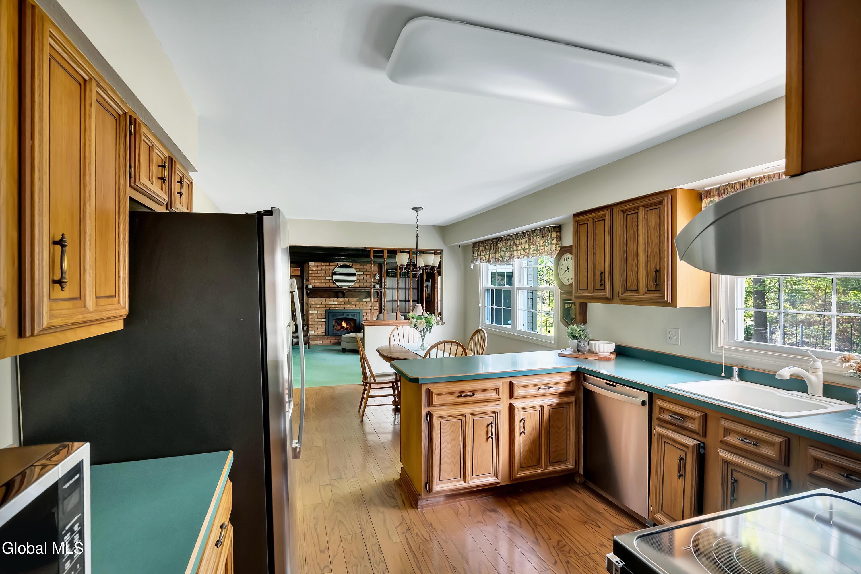 24 Huntwood Drive