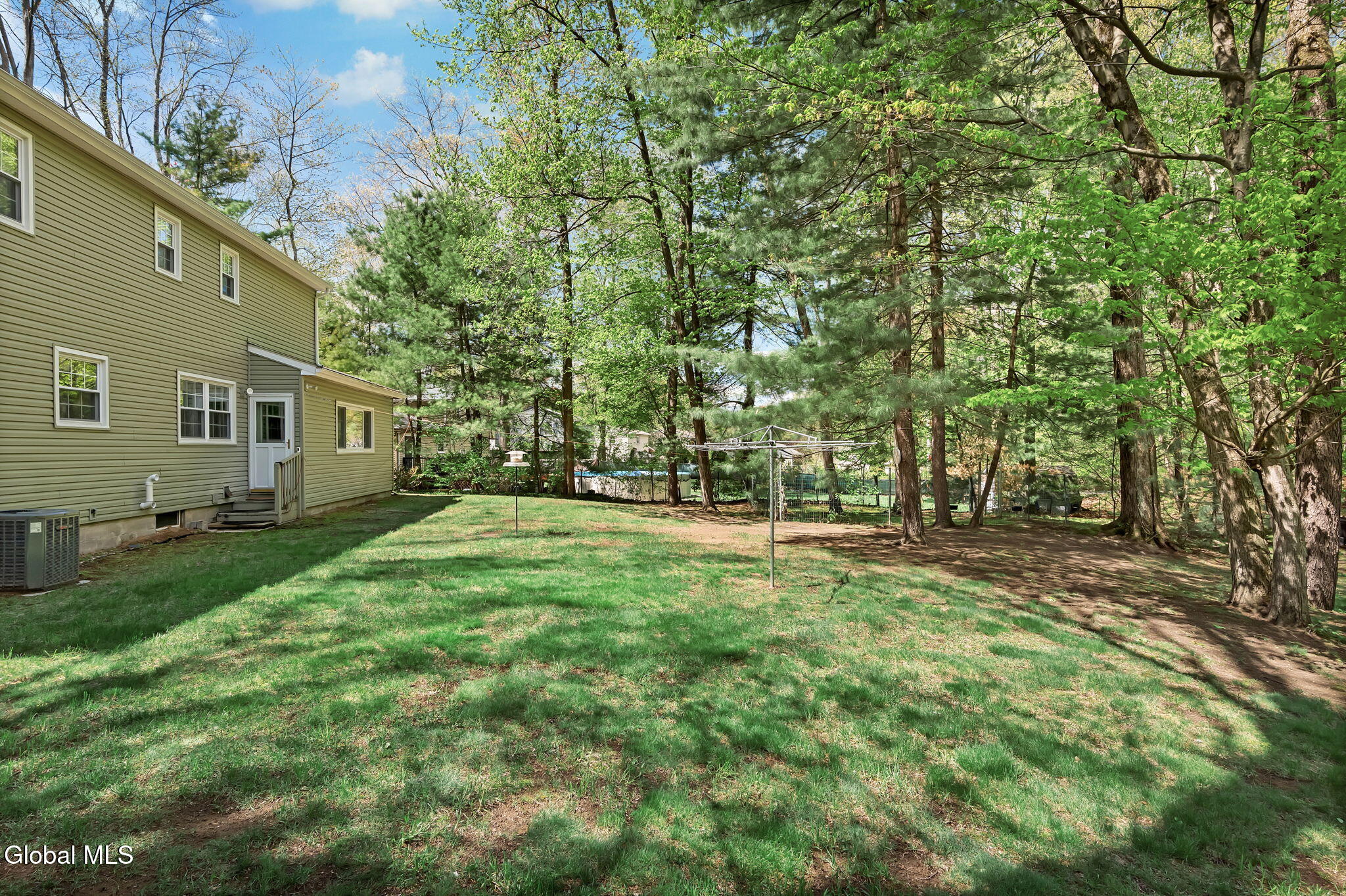 24 Huntwood Drive