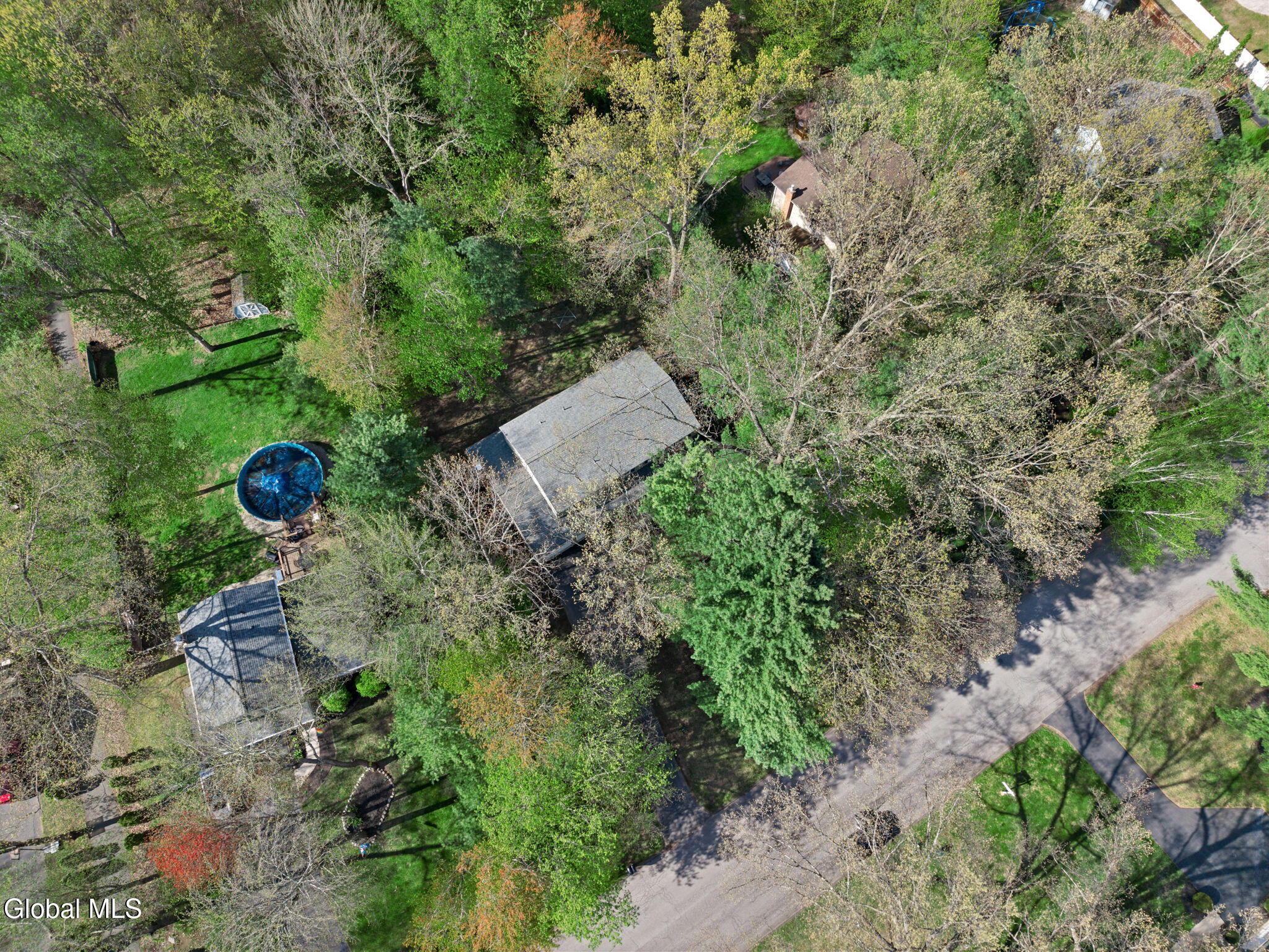 24 Huntwood Drive