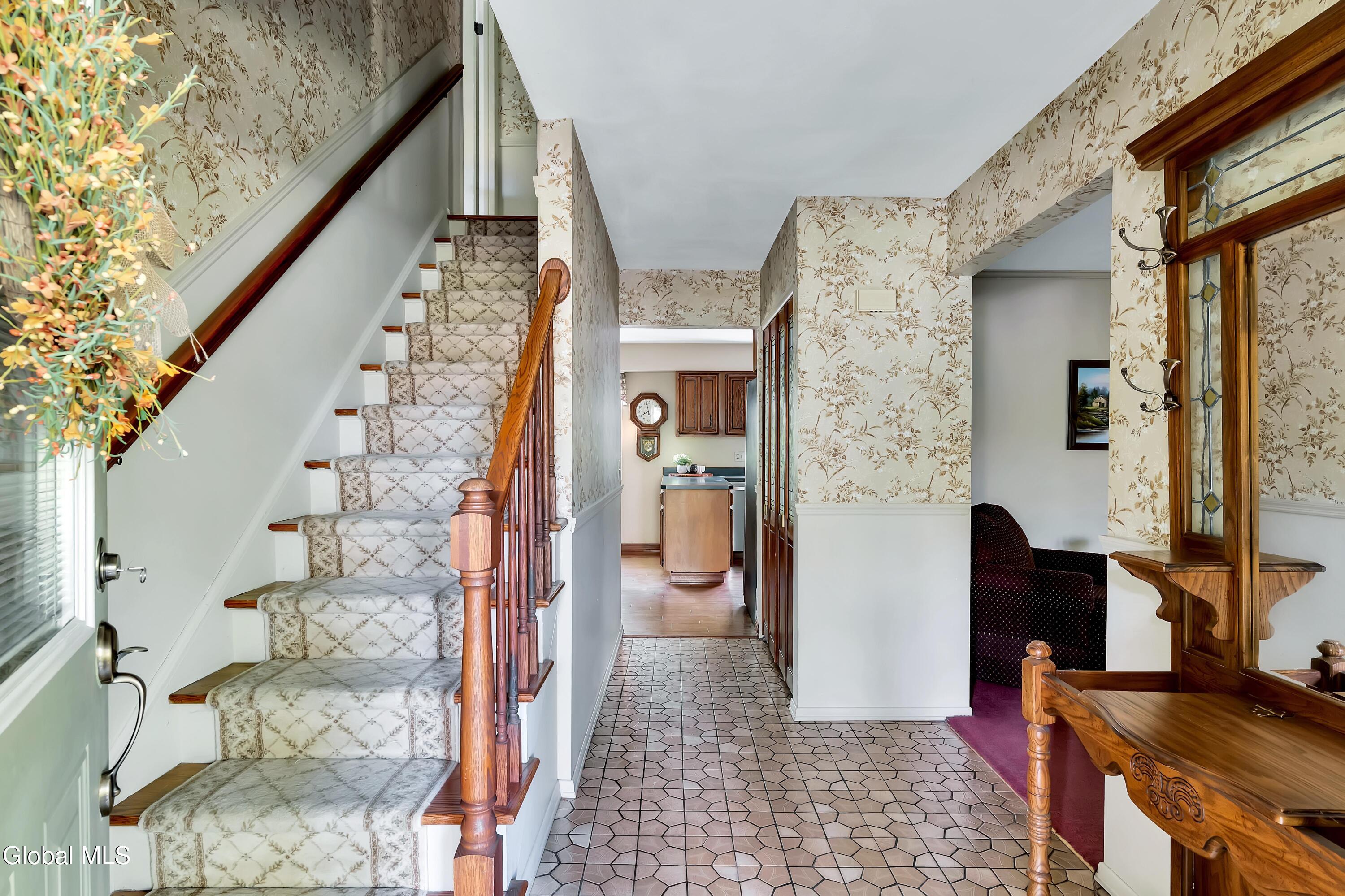 24 Huntwood Drive