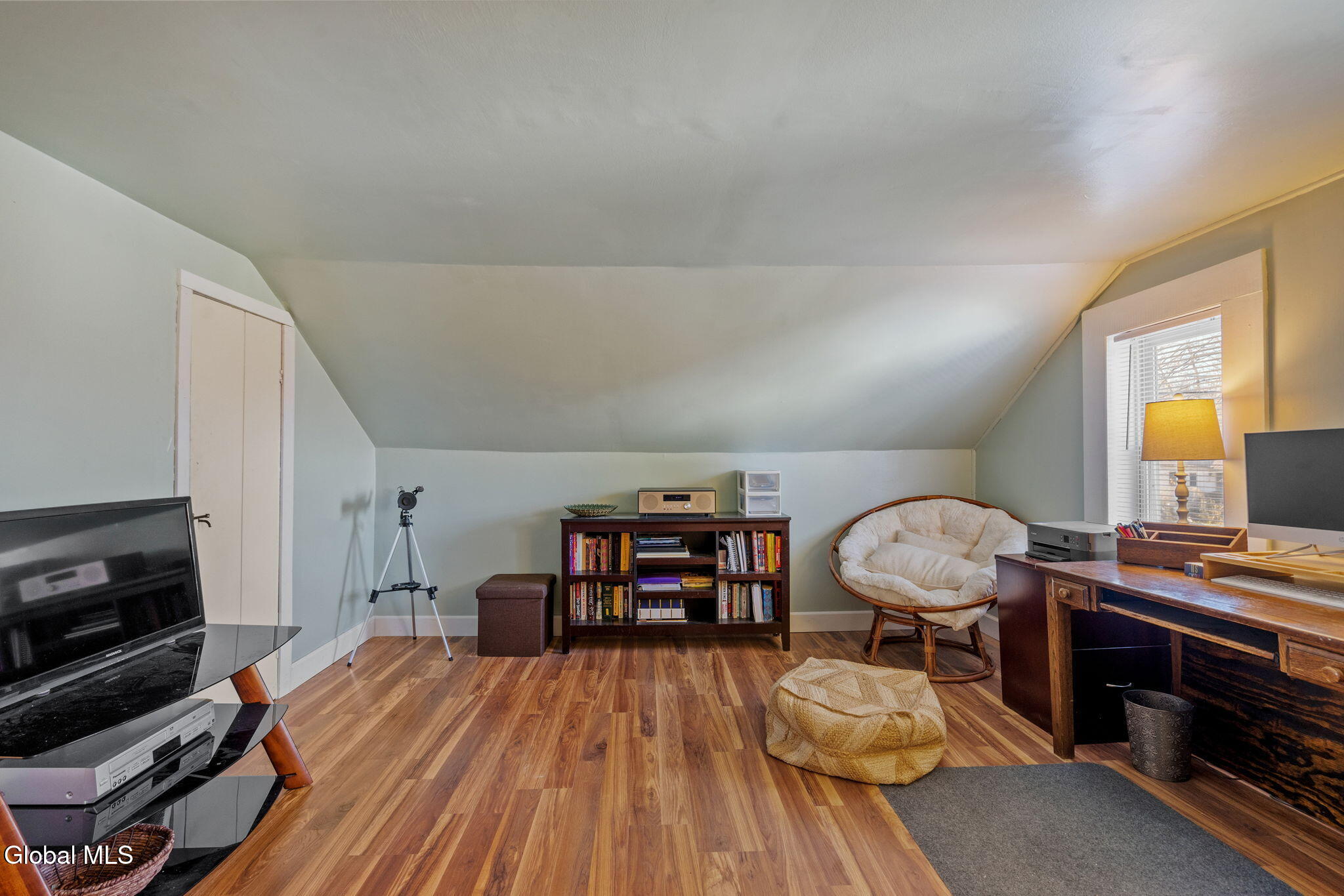 1612 W Glenville Road