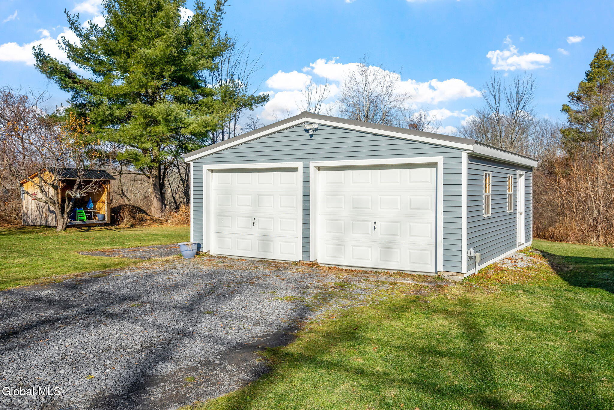 1612 W Glenville Road