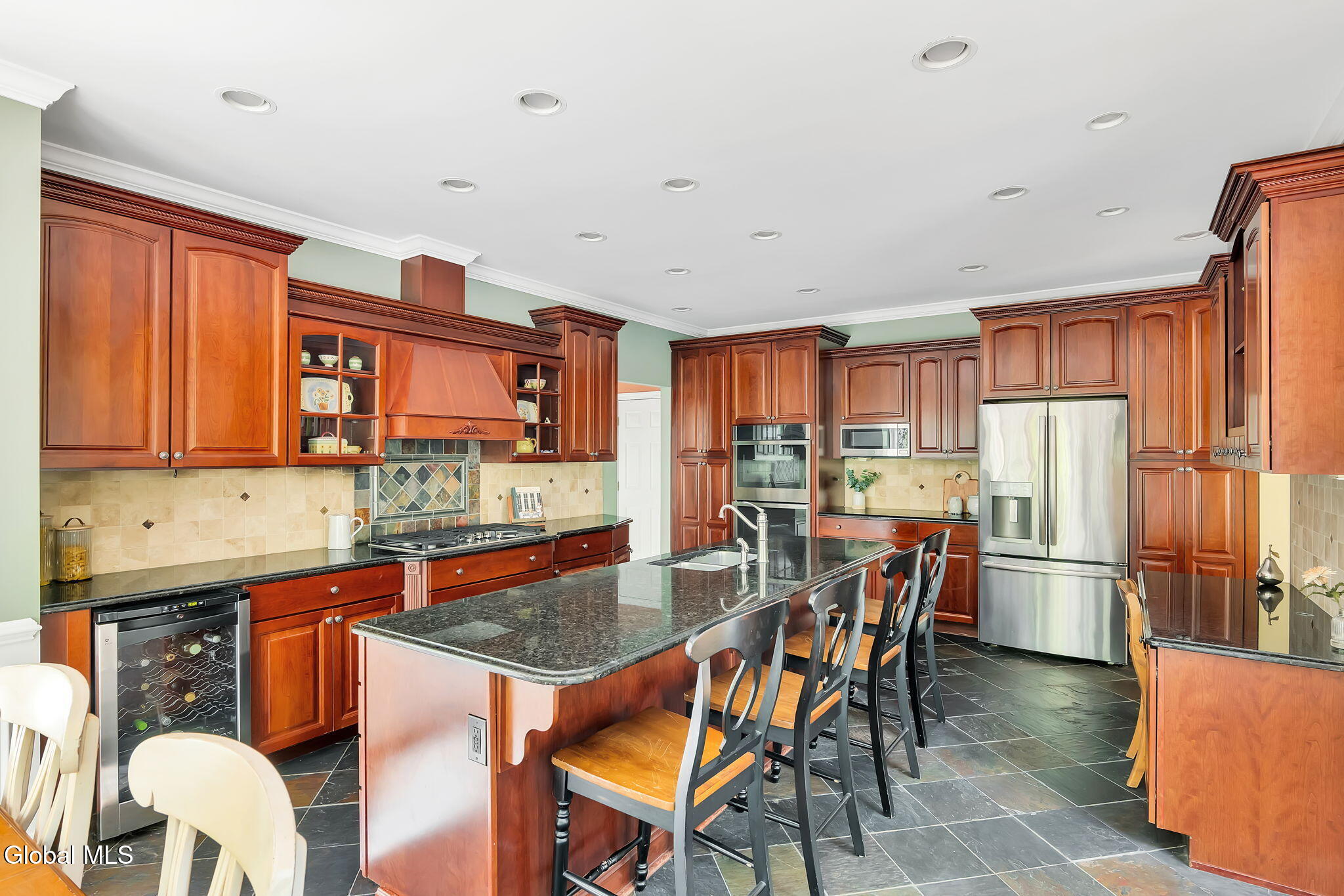 55 Outlook Drive South