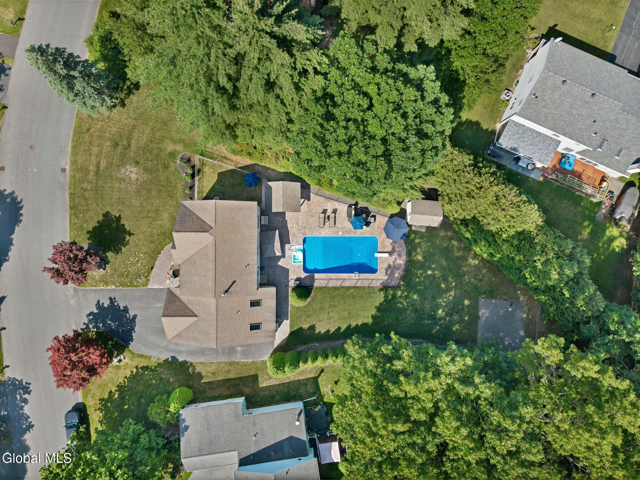 70 Longwood Drive