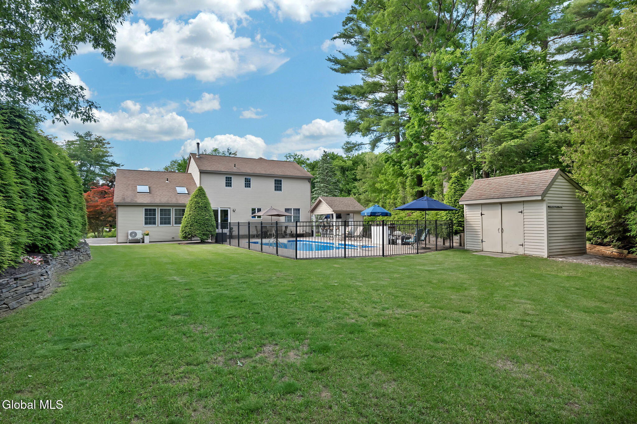 70 Longwood Drive