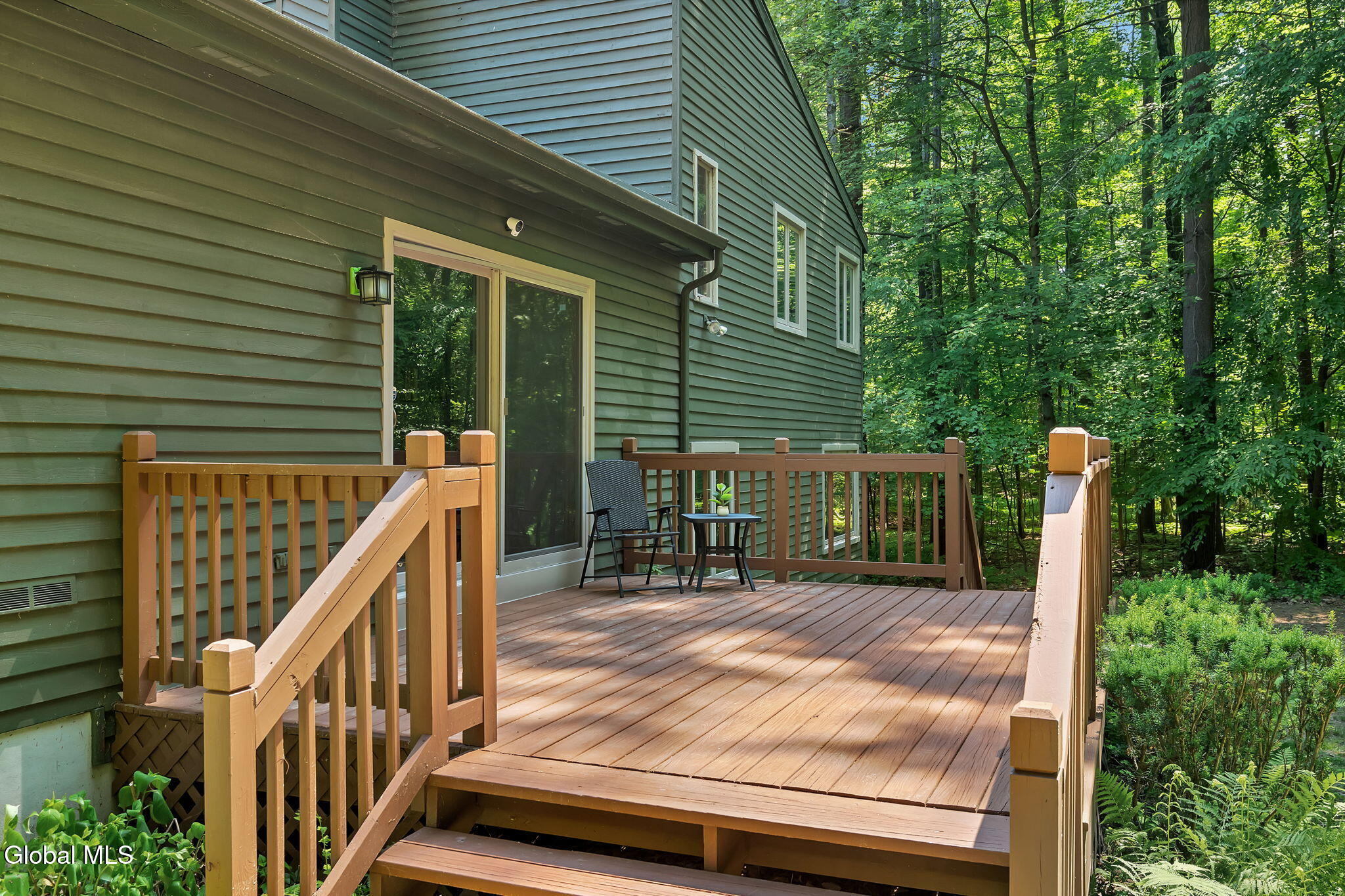 27 Robinwood Drive