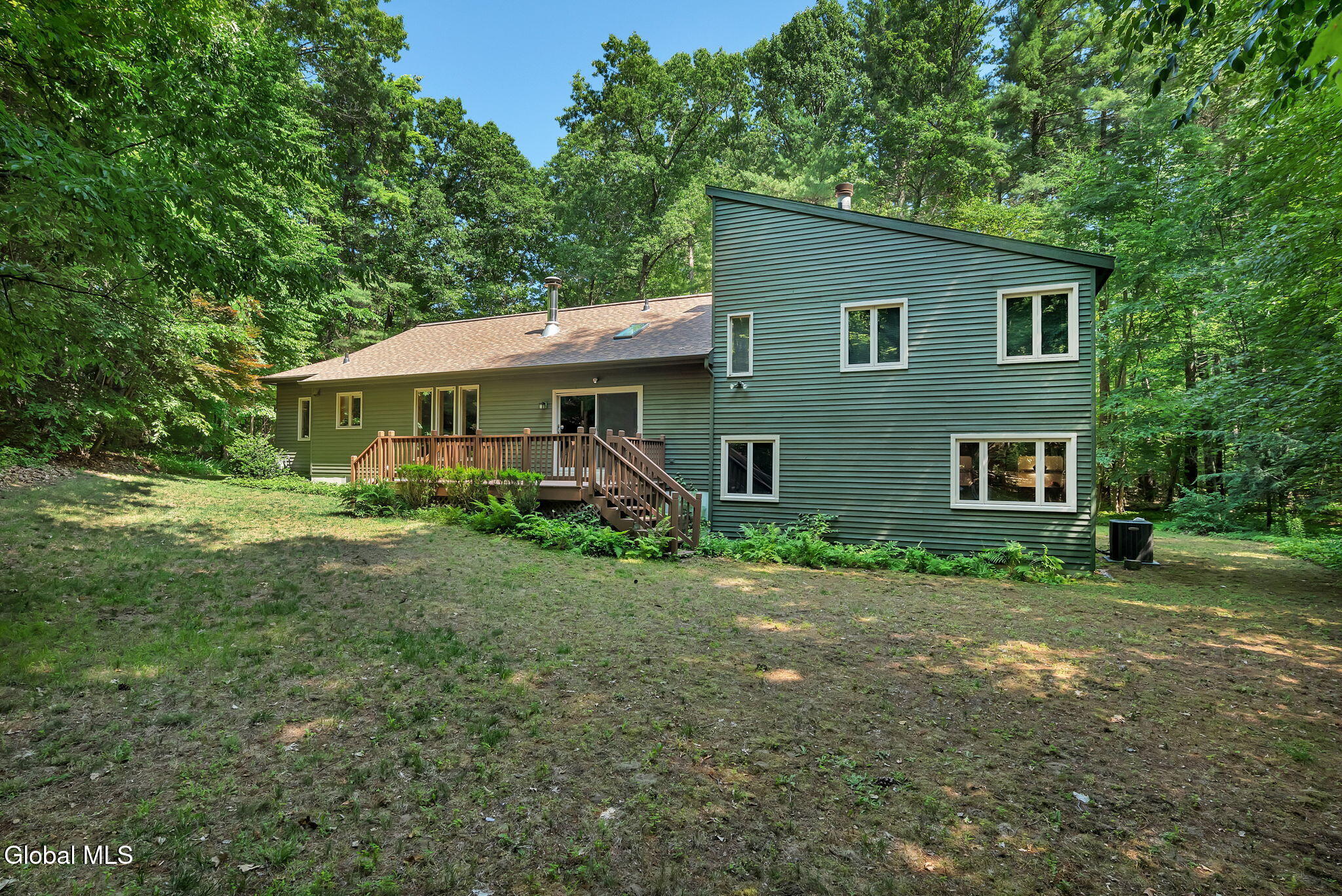 27 Robinwood Drive