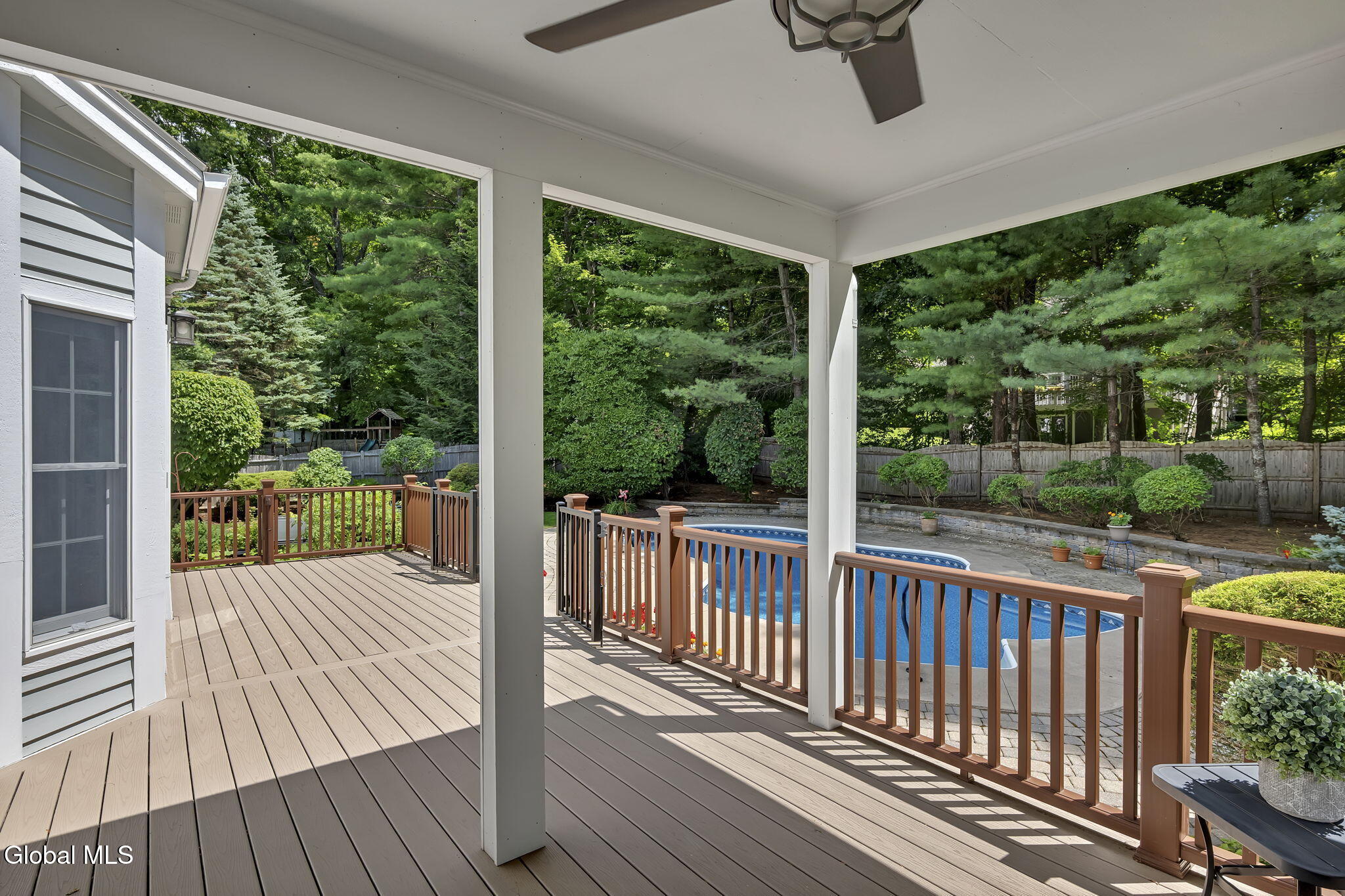 73 Robinwood Drive