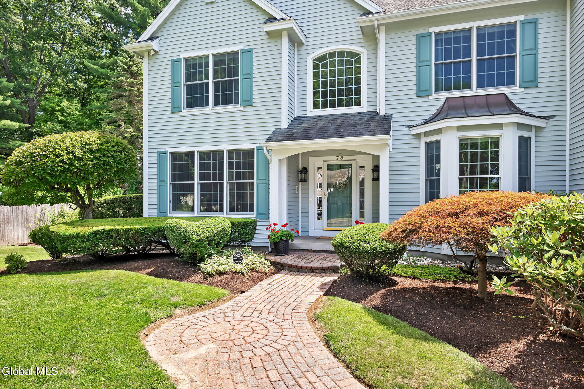 73 Robinwood Drive