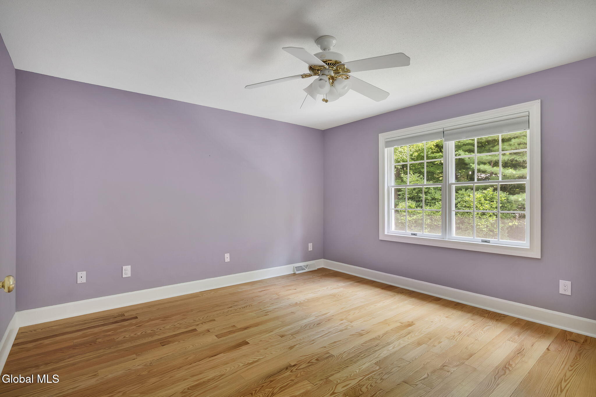 73 Robinwood Drive