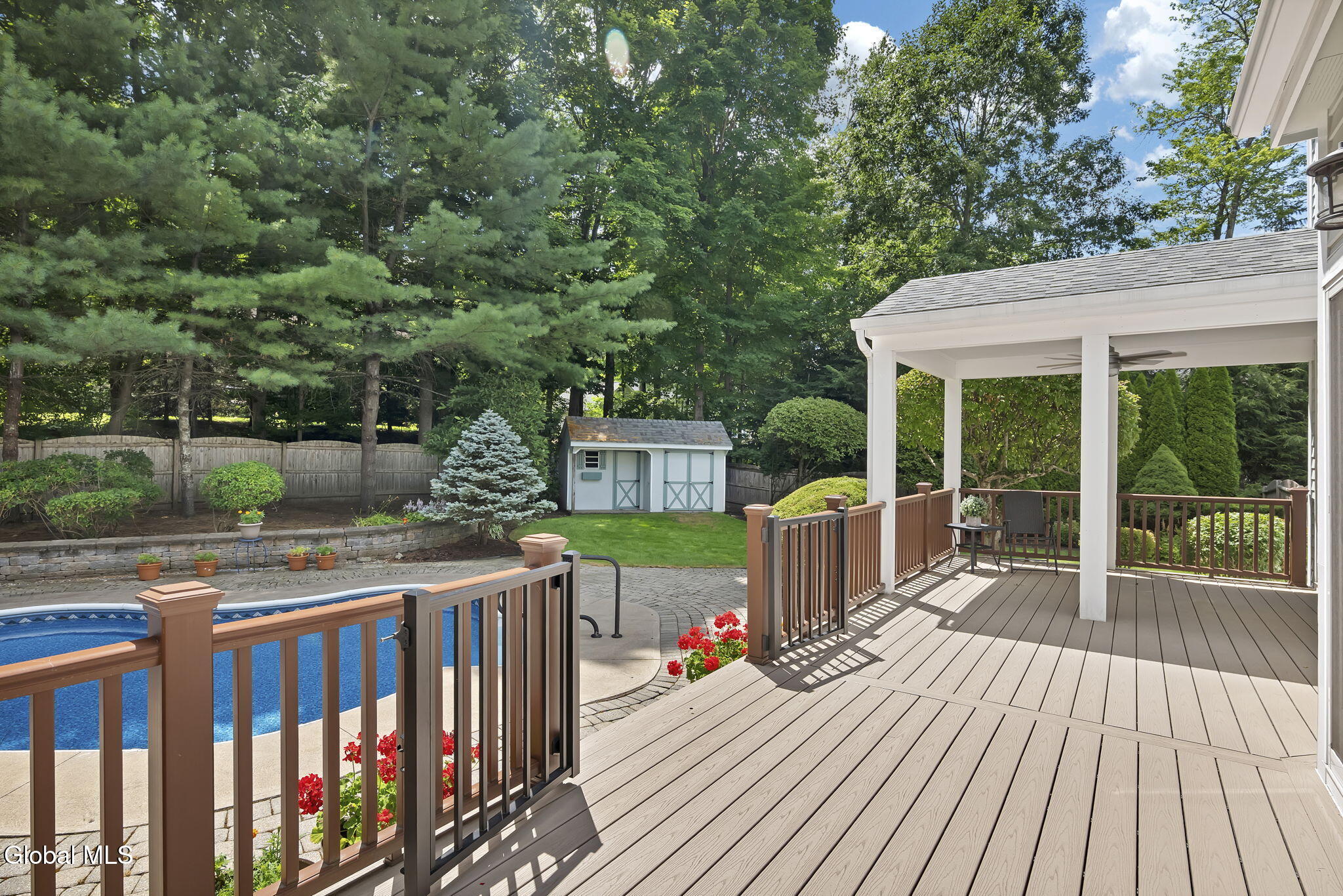 73 Robinwood Drive