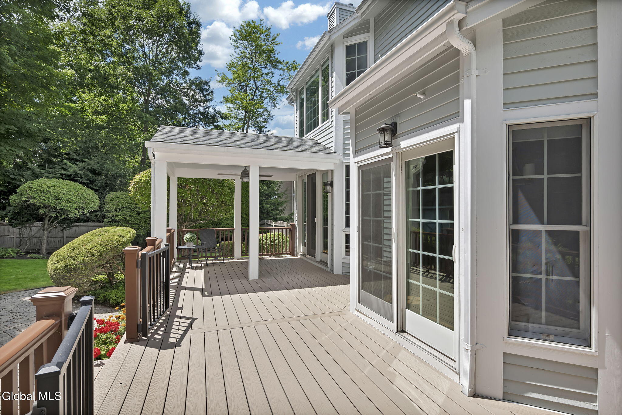 73 Robinwood Drive