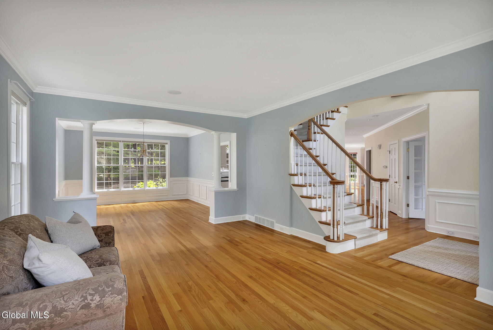 73 Robinwood Drive