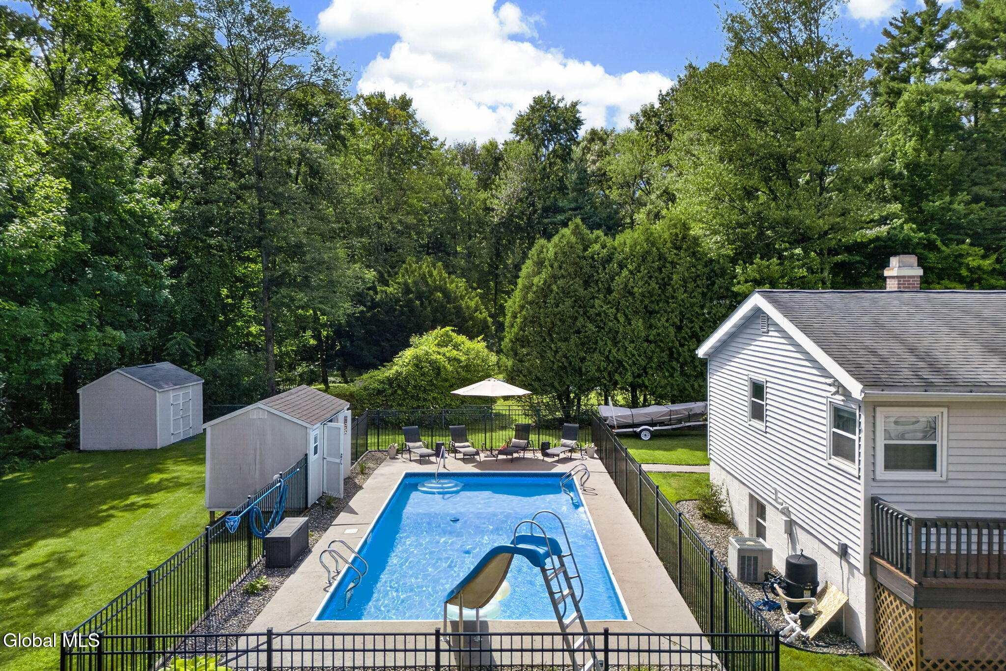23 Pico Road