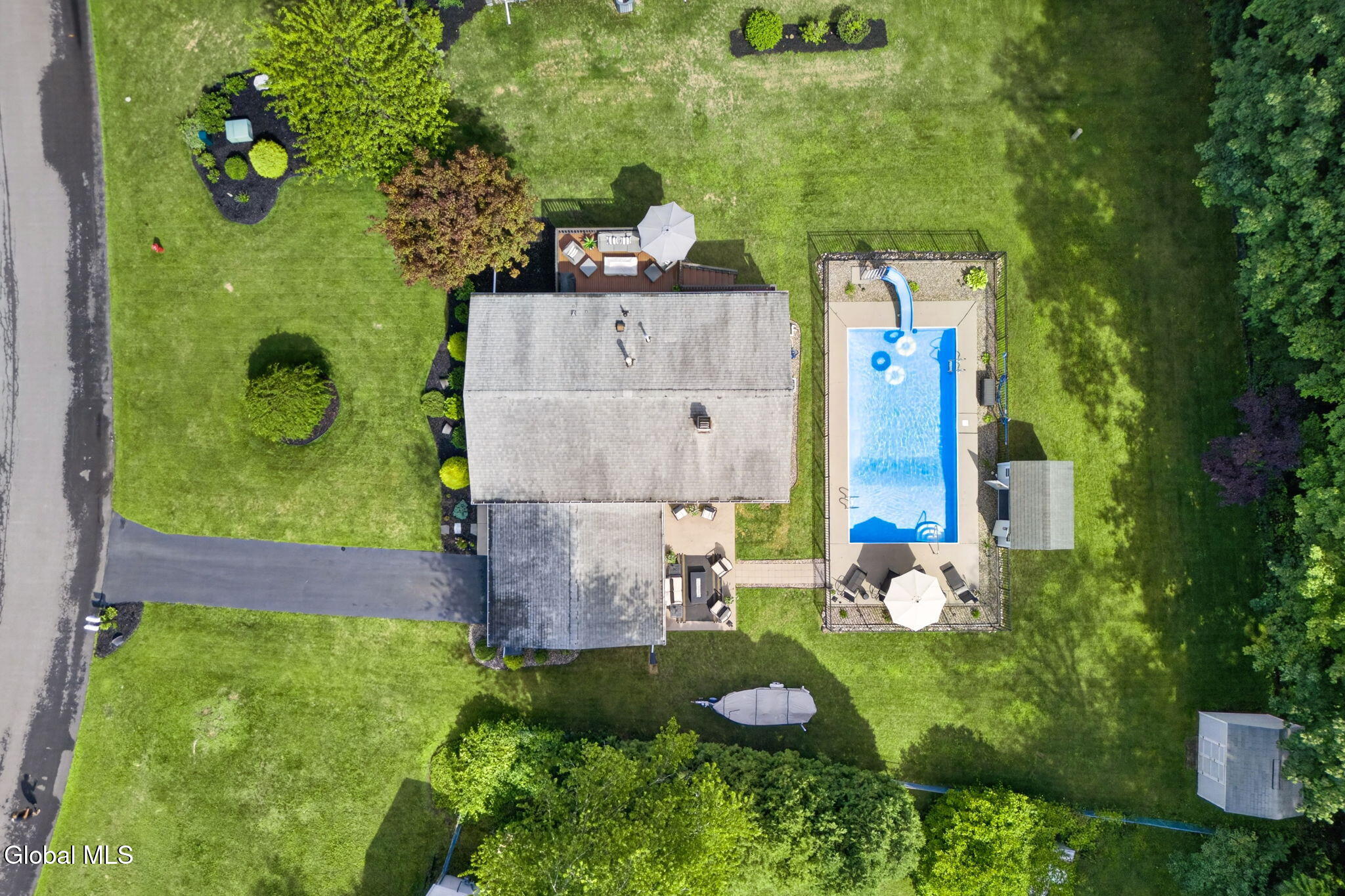 23 Pico Road