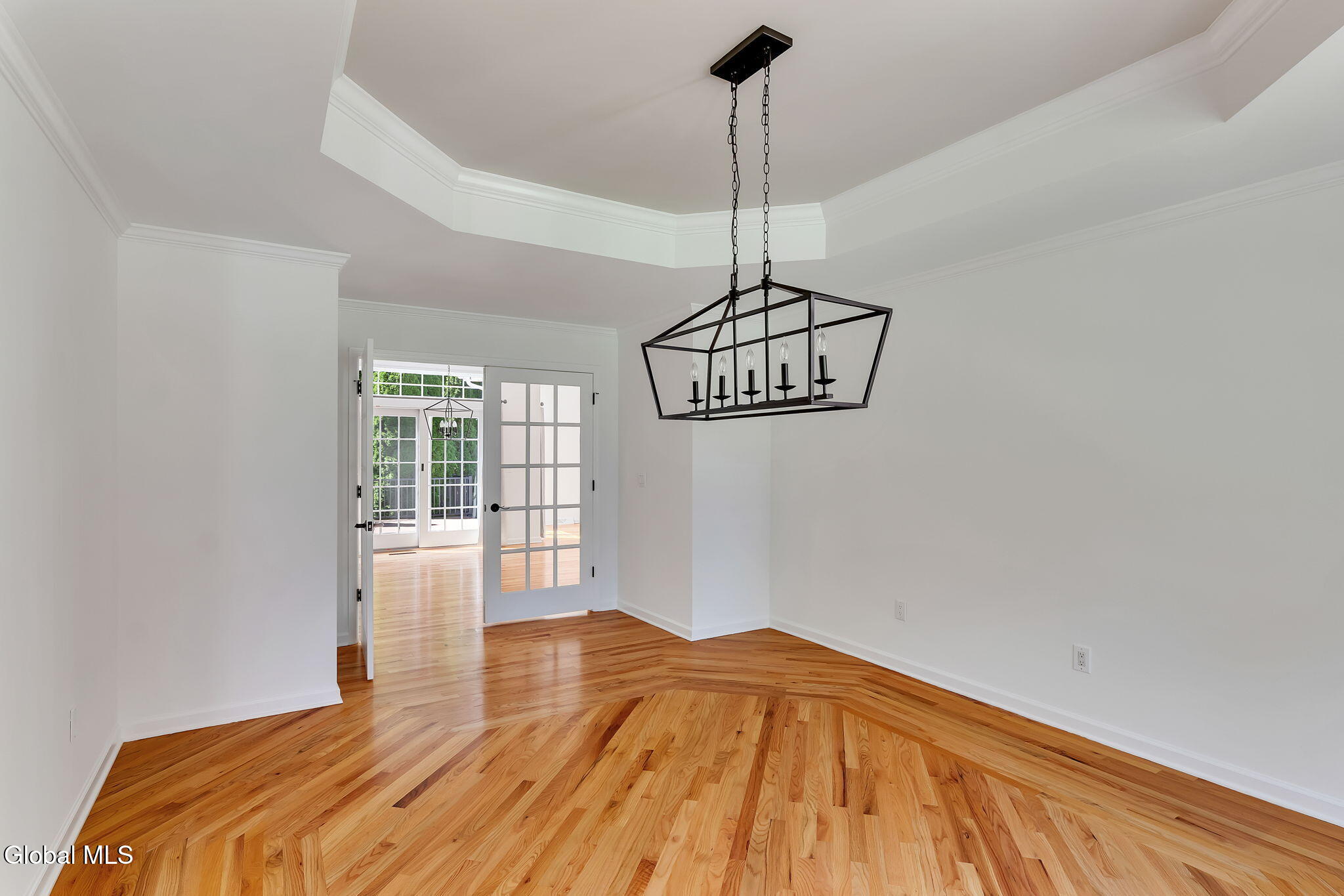 3 Woodland Drive