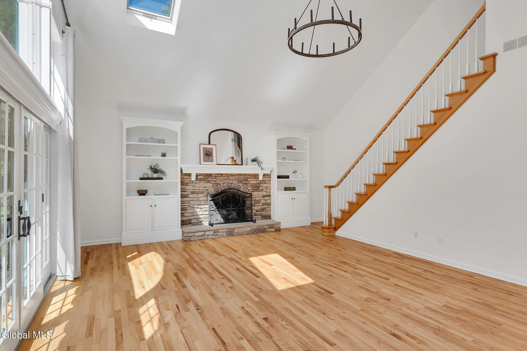 3 Woodland Drive