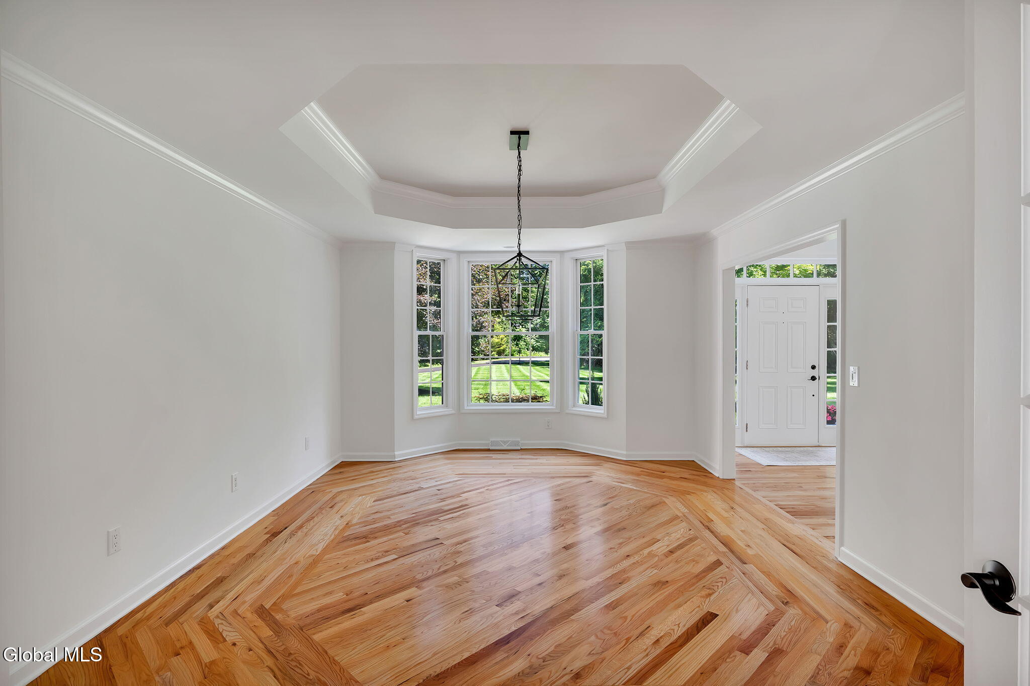3 Woodland Drive