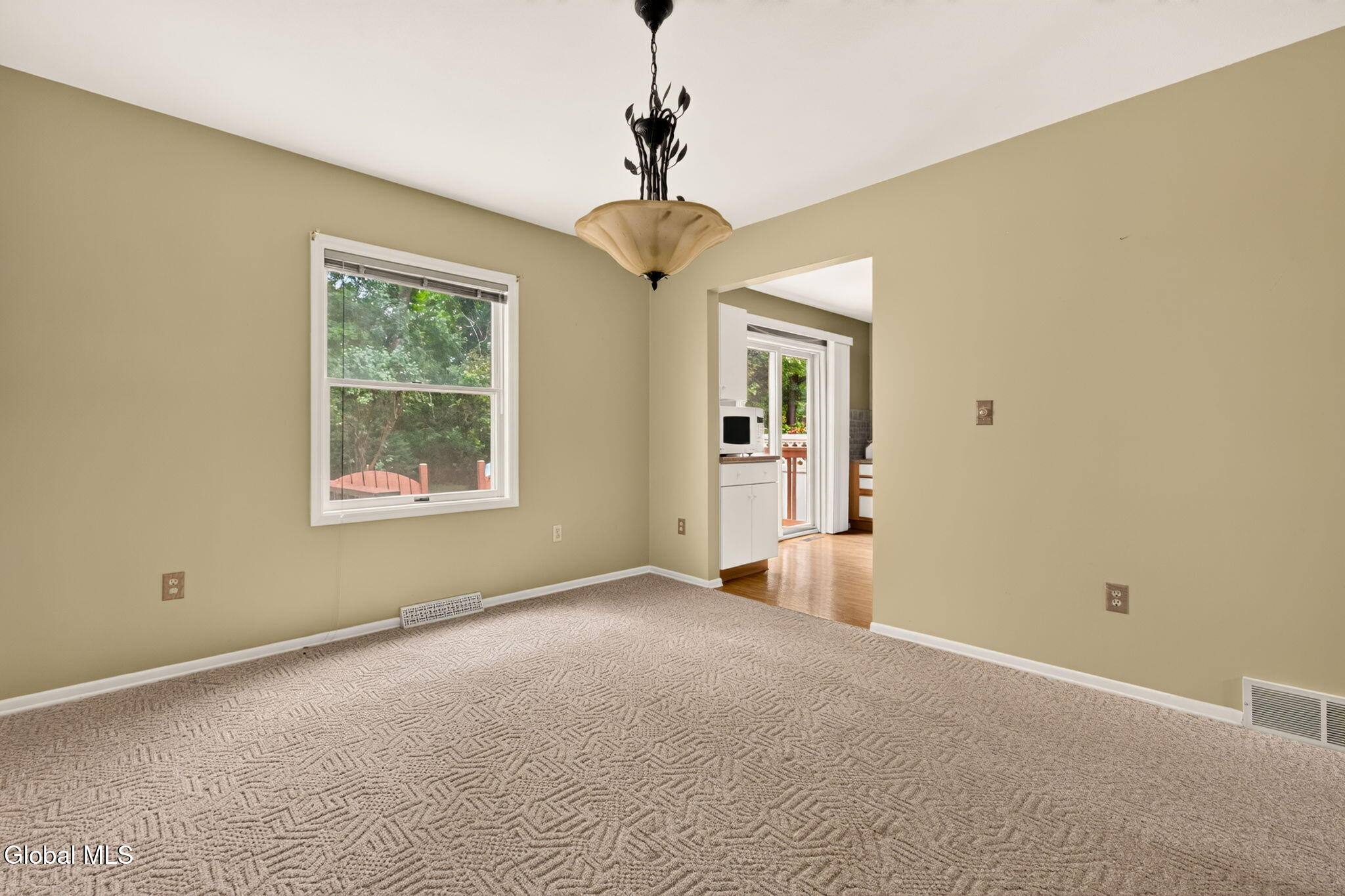3B Tupelo Drive