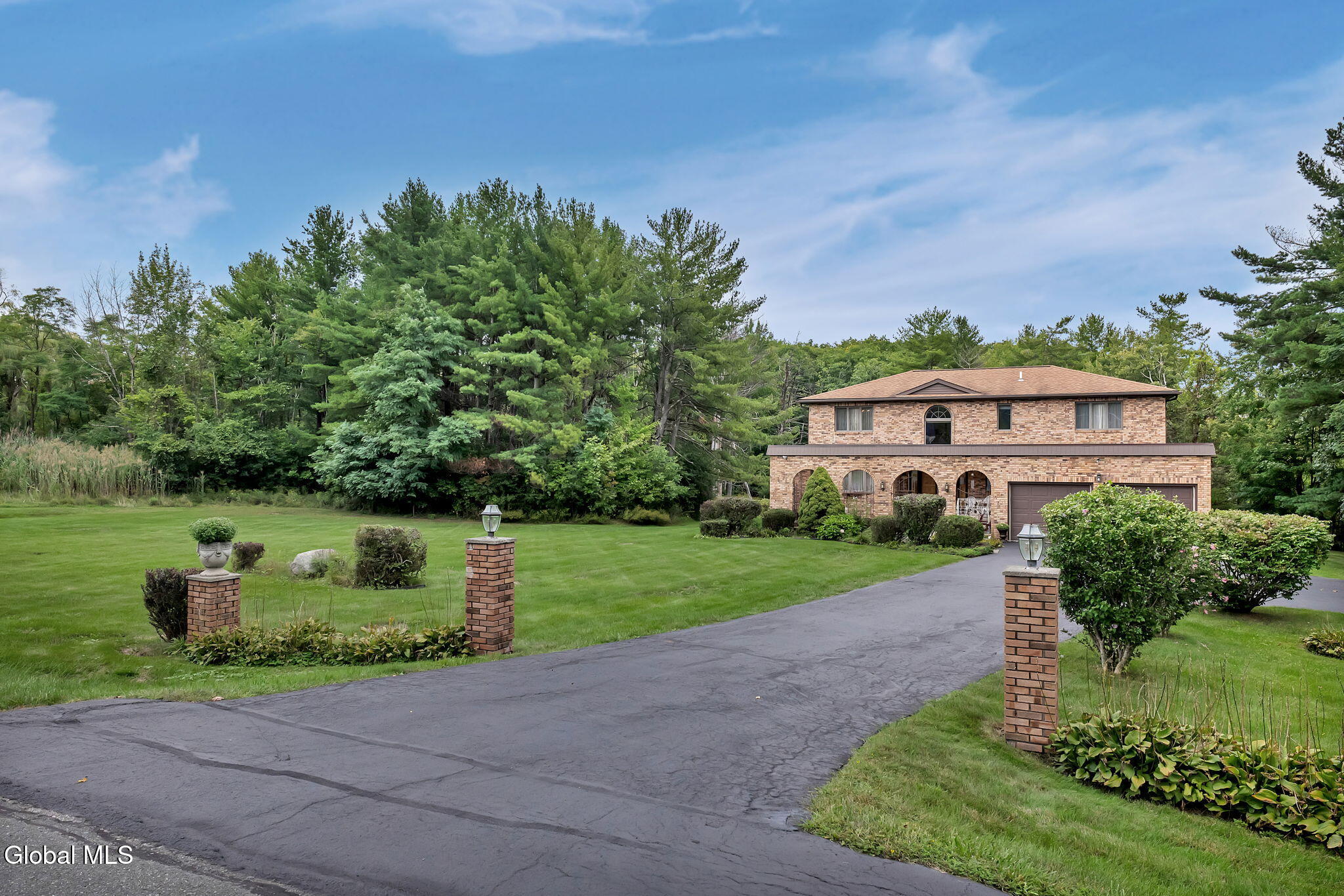 1046 Ridge Road