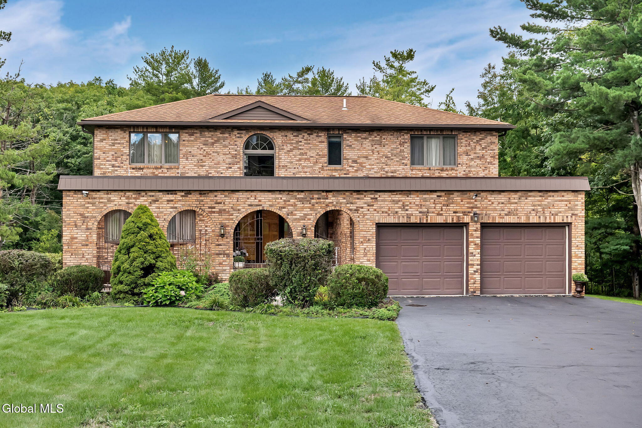 1046 Ridge Road