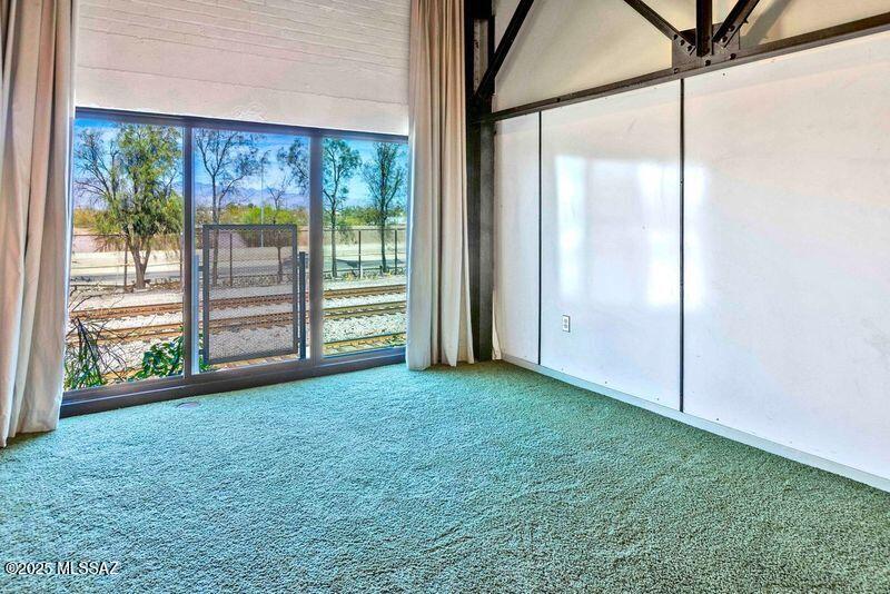 1001 E 17Th Street Unit: 122