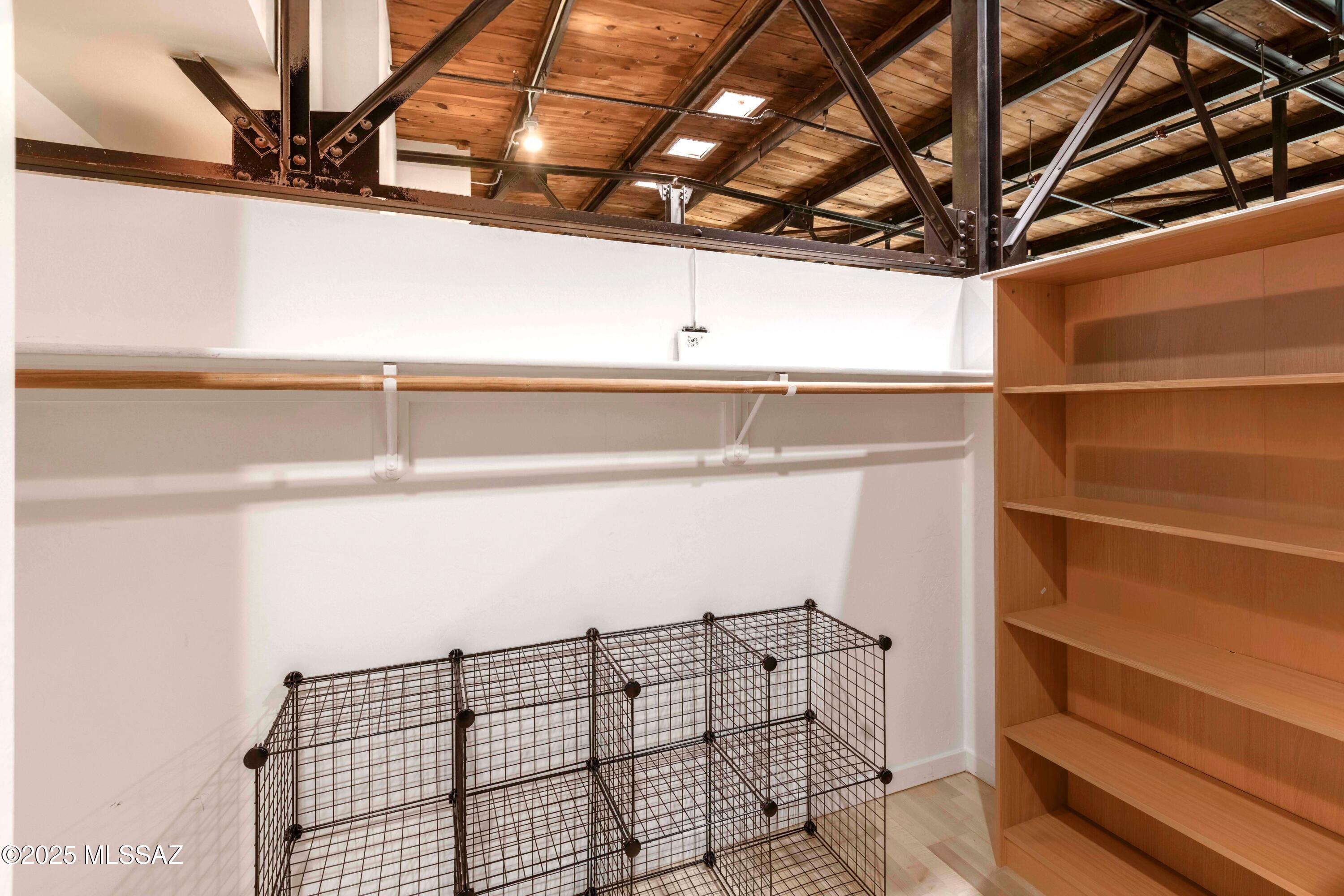 1001 E 17Th Street Unit: 122