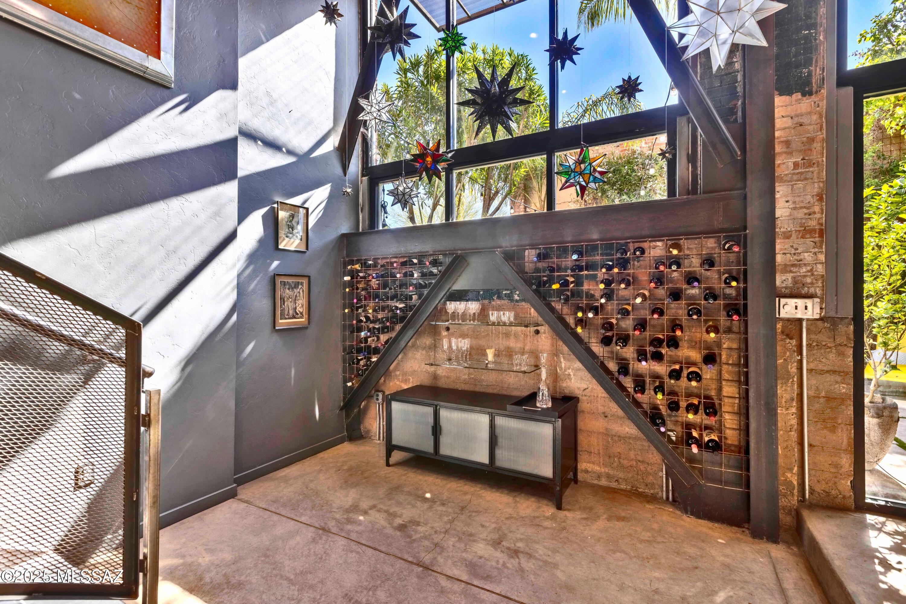 1001 E 17Th Street Unit: 122