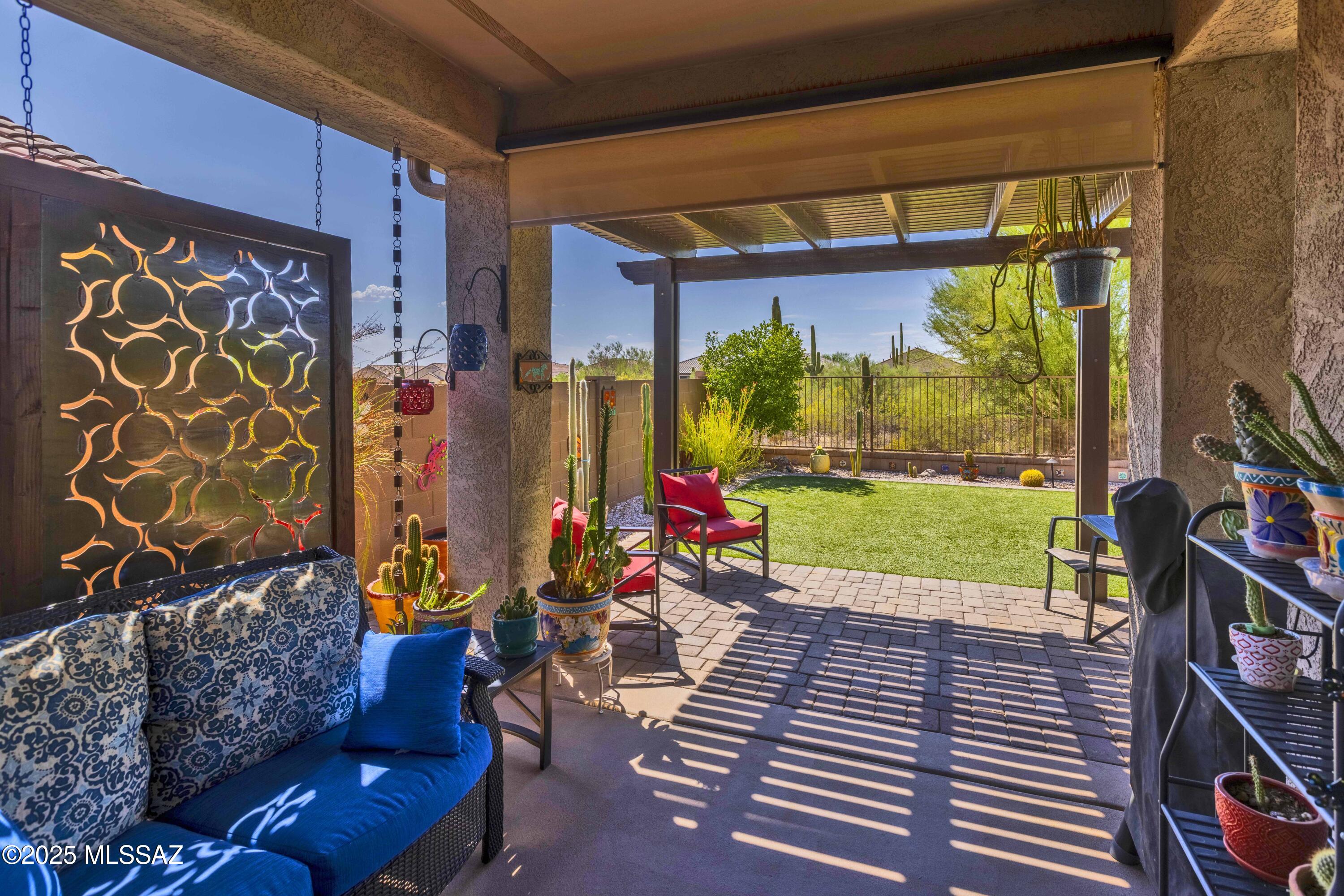 12035 N Raphael Way