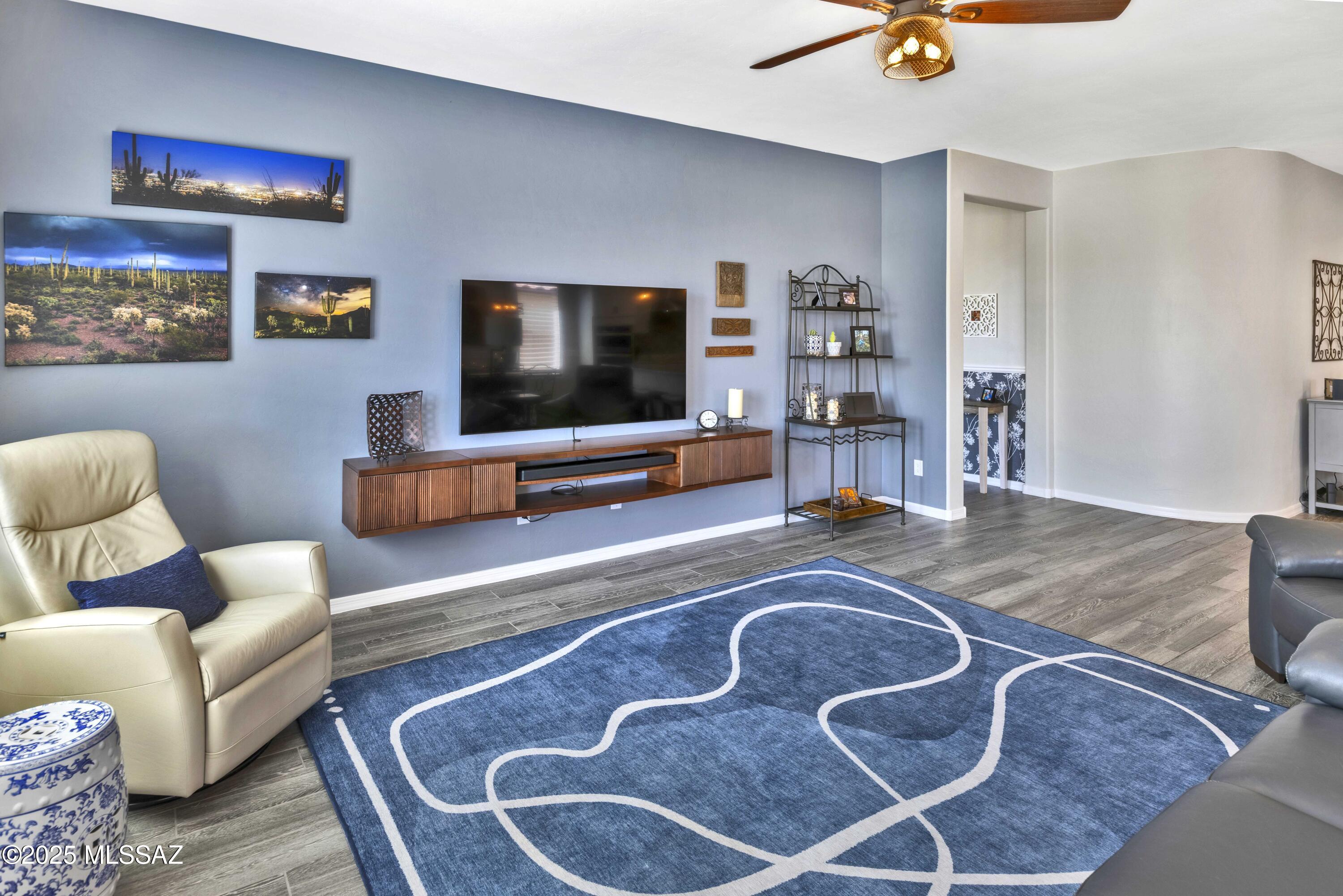 12035 N Raphael Way