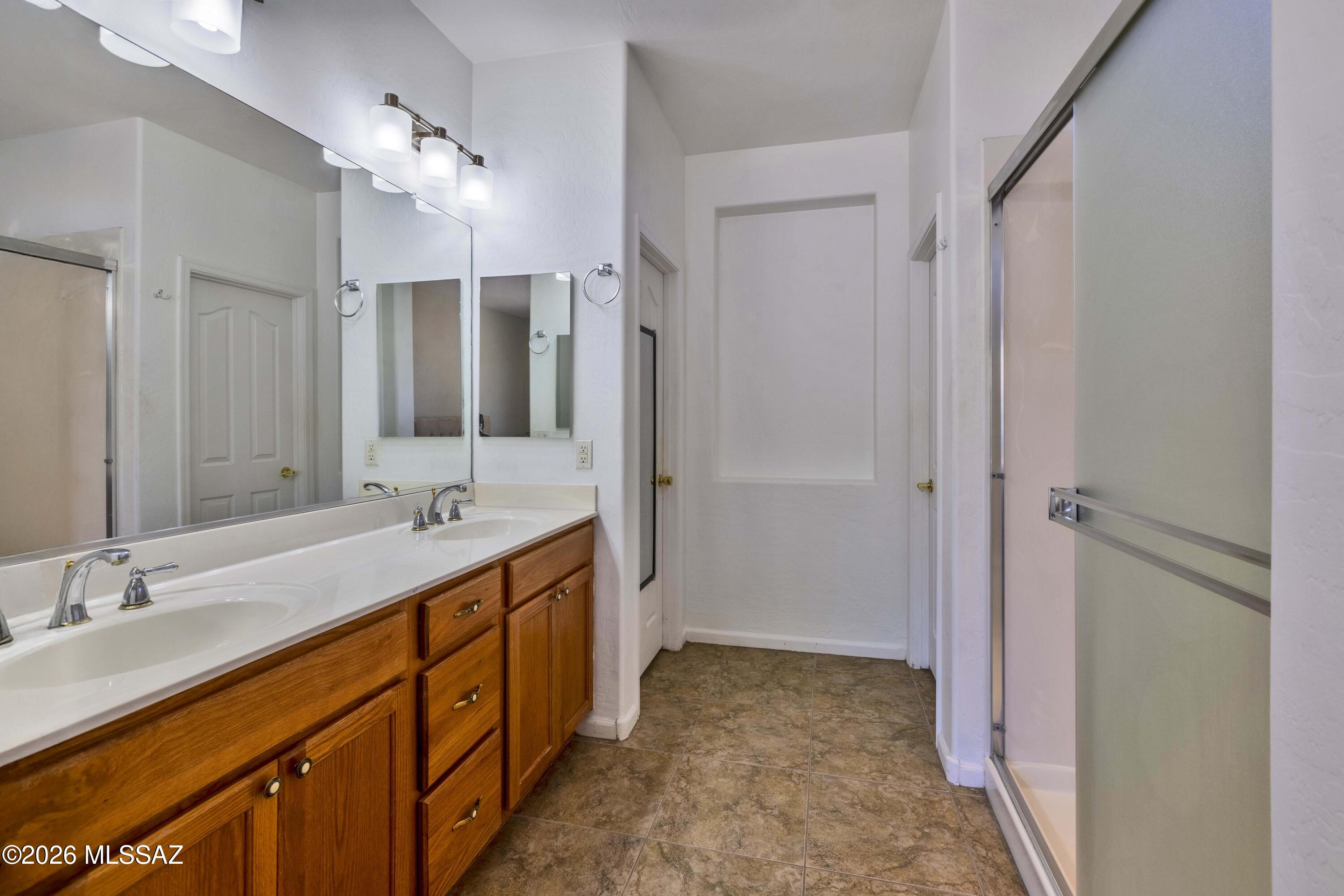 5426 W Pueblo Drive