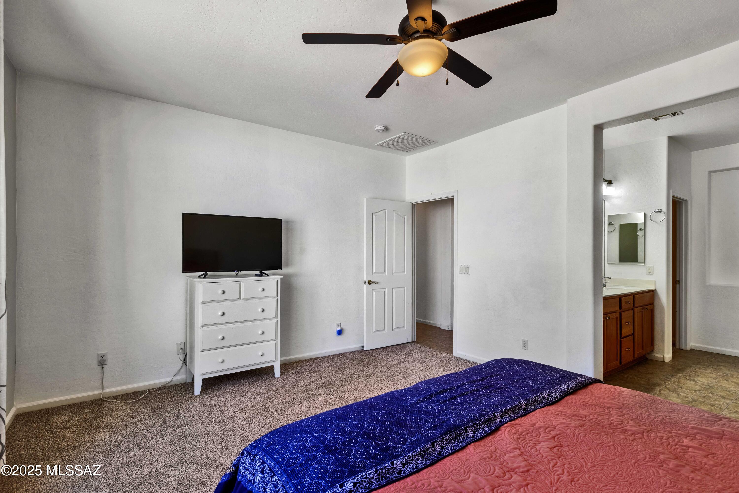 5426 W Pueblo Drive