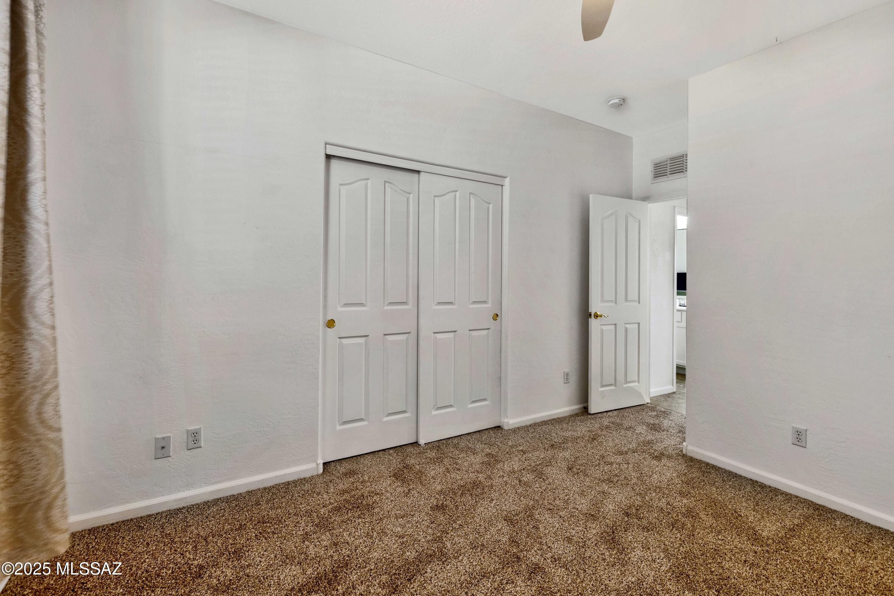 5426 W Pueblo Drive